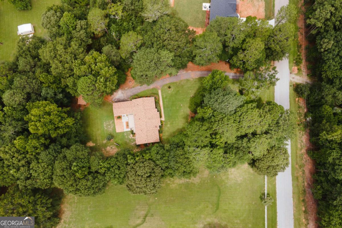 110 Pioneer Drive Property Photo 58