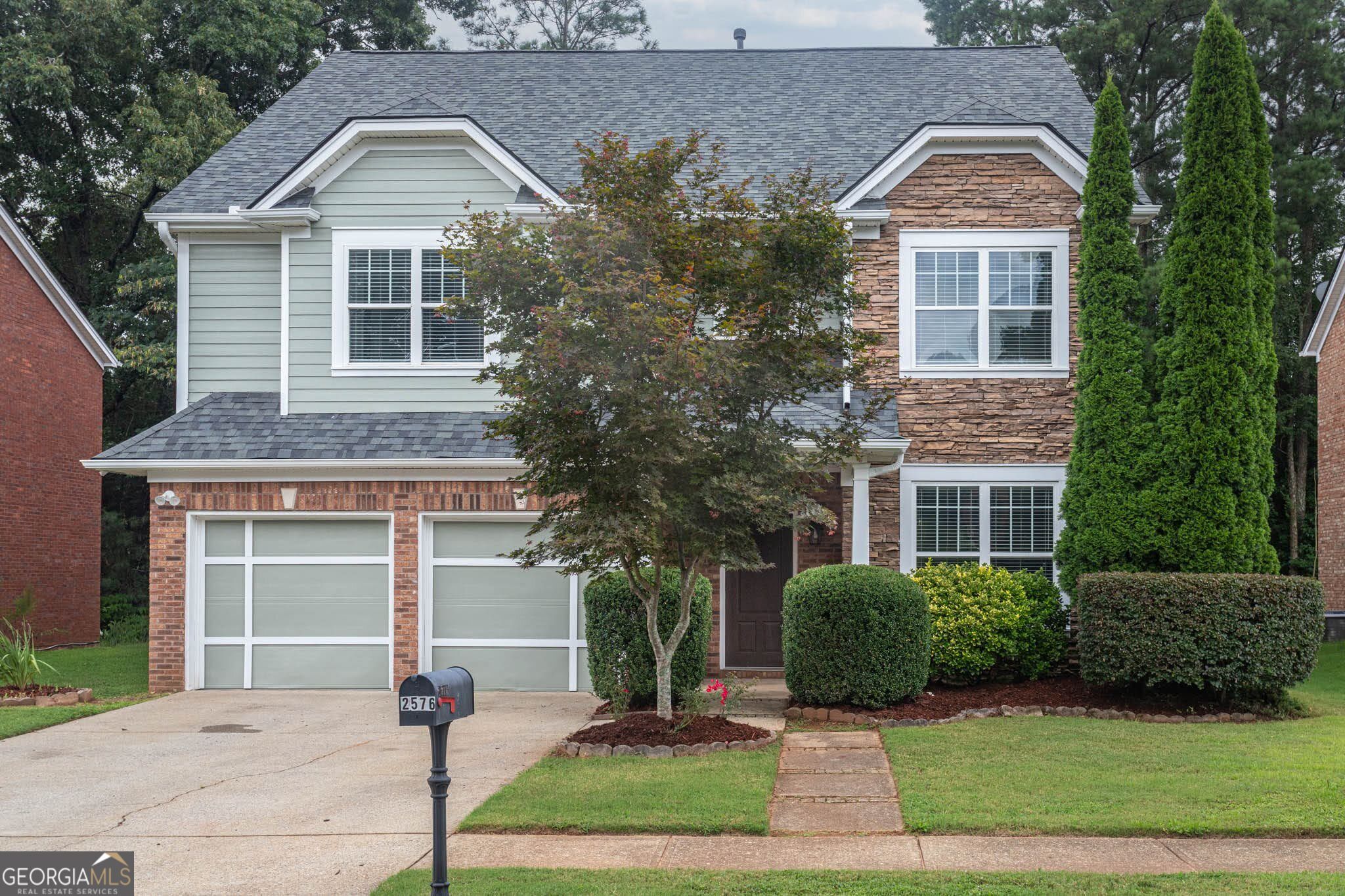 2576 Peach Shoals Property Photo 2