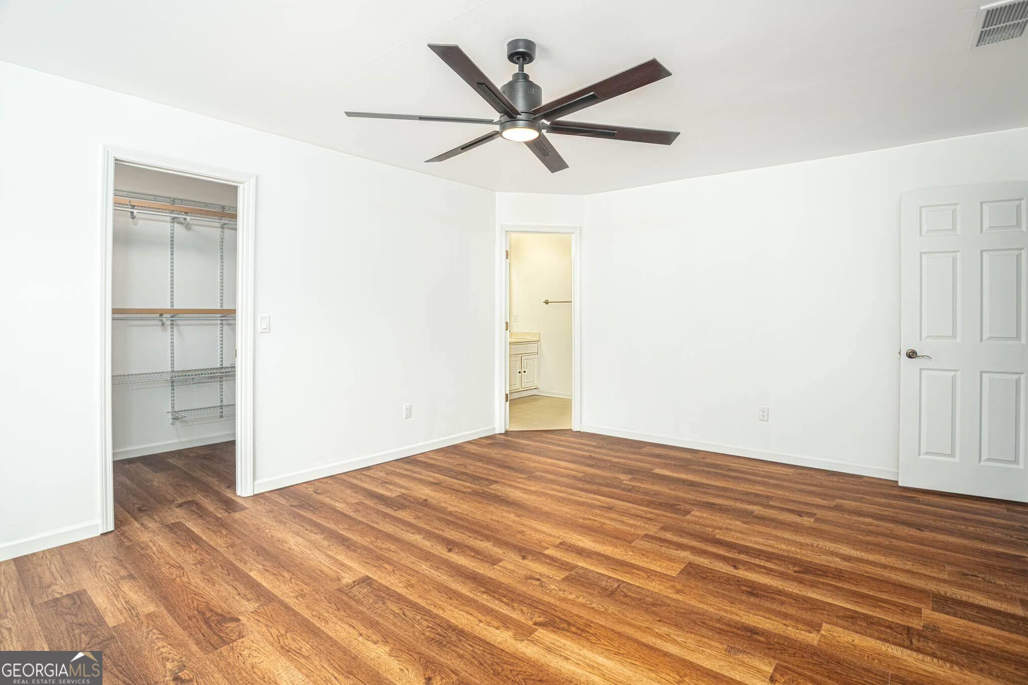 2576 Peach Shoals Property Photo 16