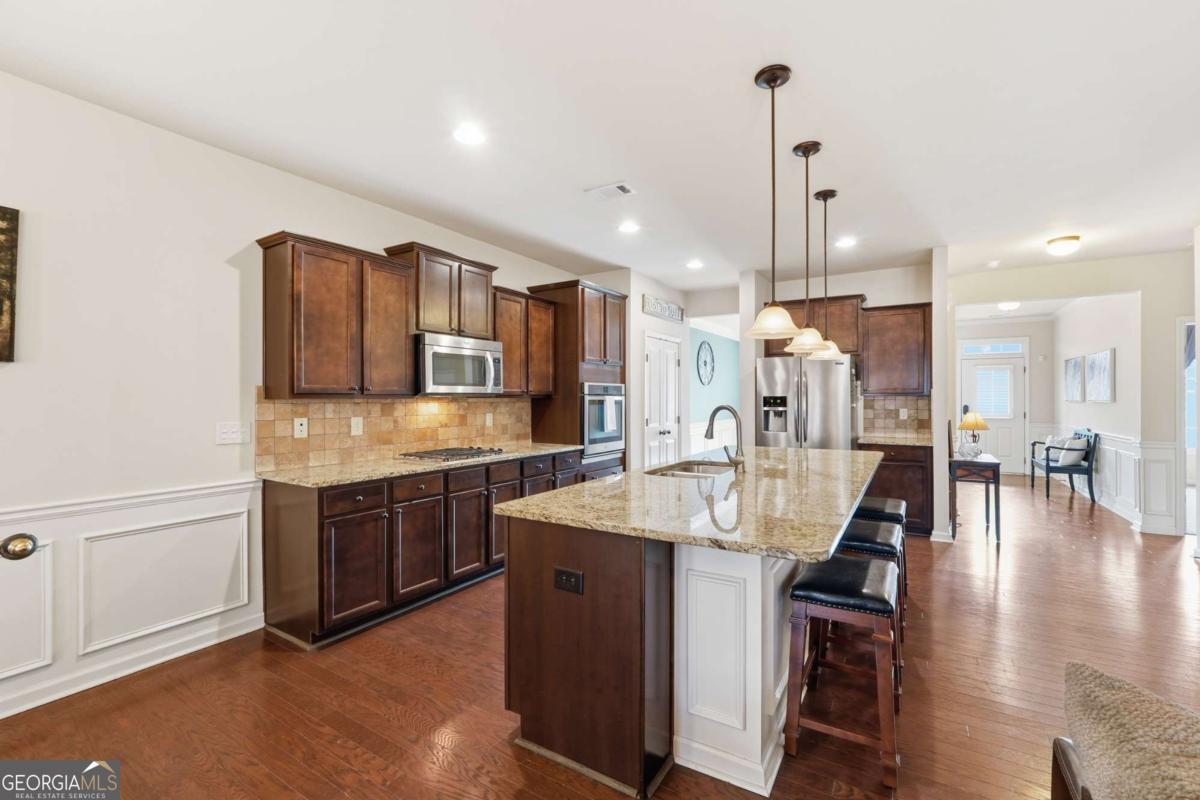 7232 Lake Sterling Boulevard Property Photo 9