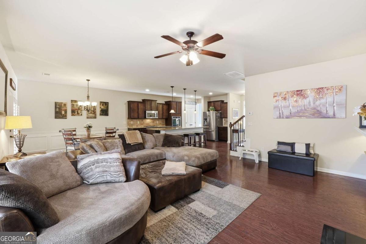 7232 Lake Sterling Boulevard Property Photo 12
