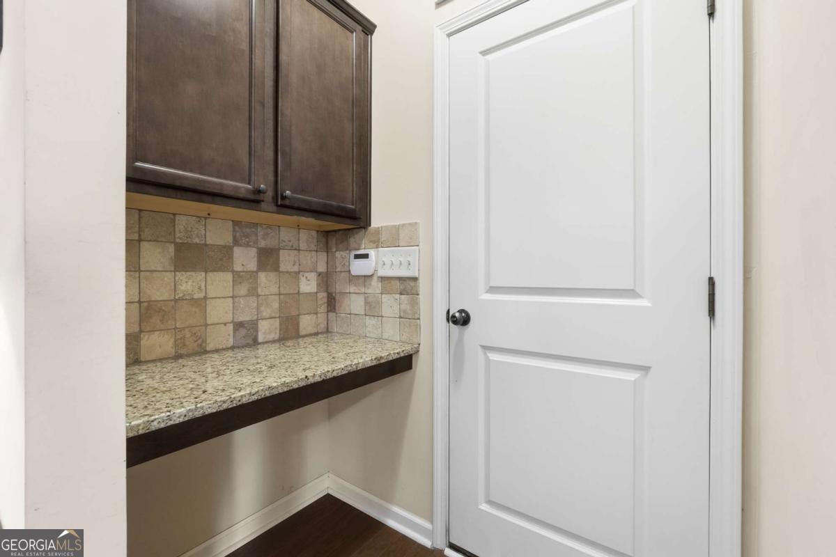 7232 Lake Sterling Boulevard Property Photo 15