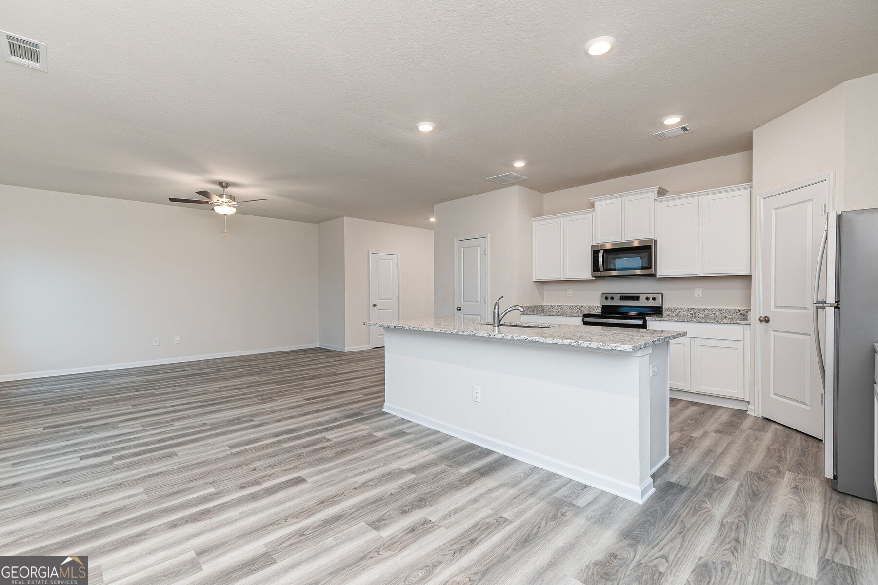 122 Howell Drive Property Photo 11