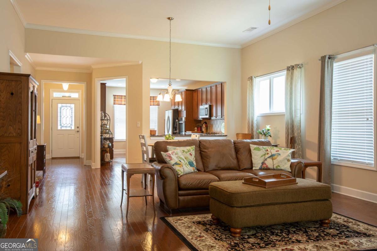 3688 Majestic Oak Drive Sw Property Photo 5