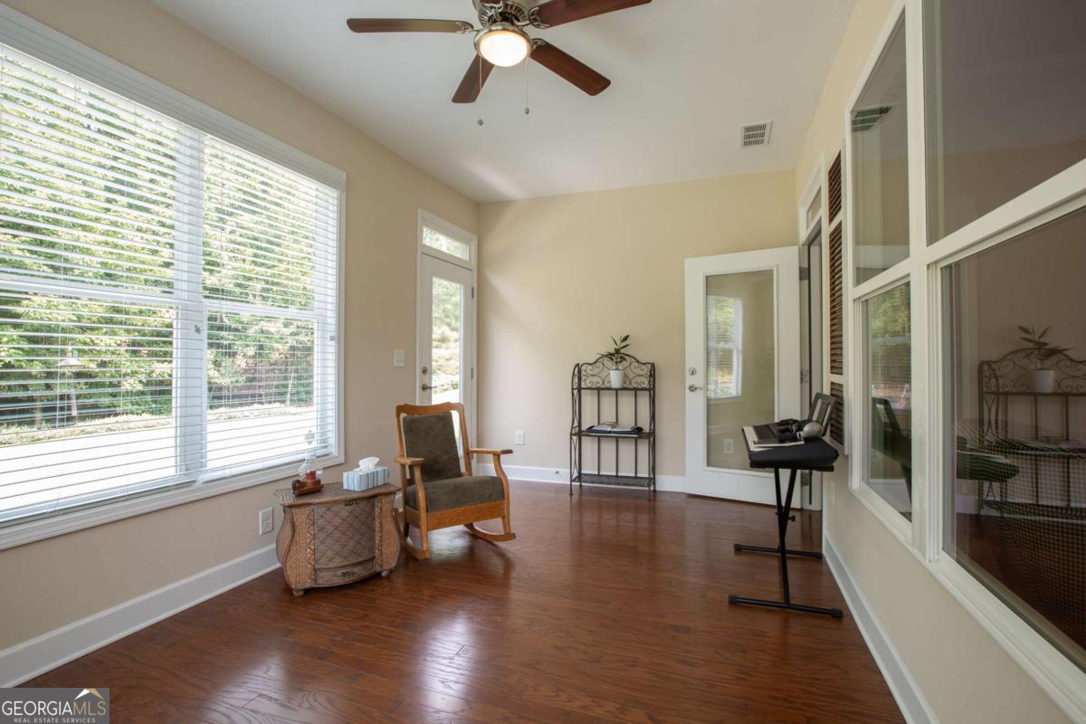 3688 Majestic Oak Drive Sw Property Photo 11