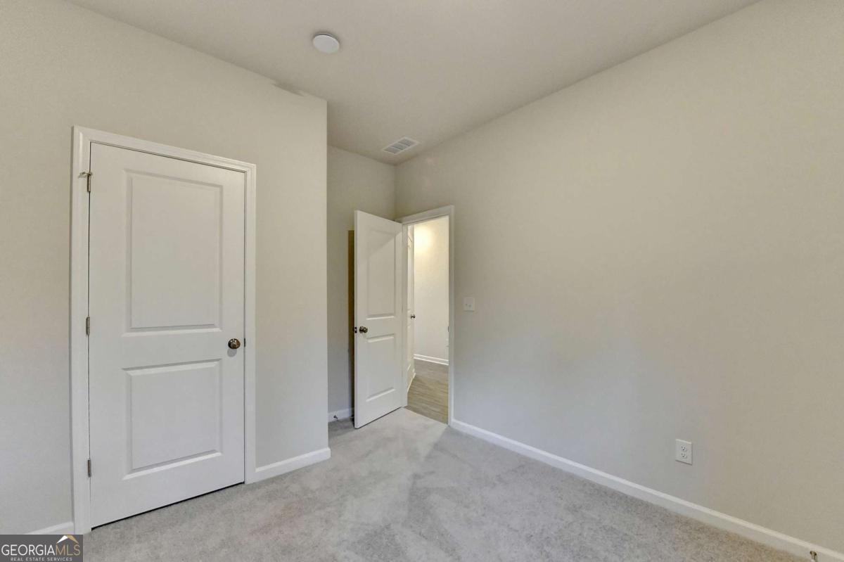 3661 Willingham Run Property Photo 28