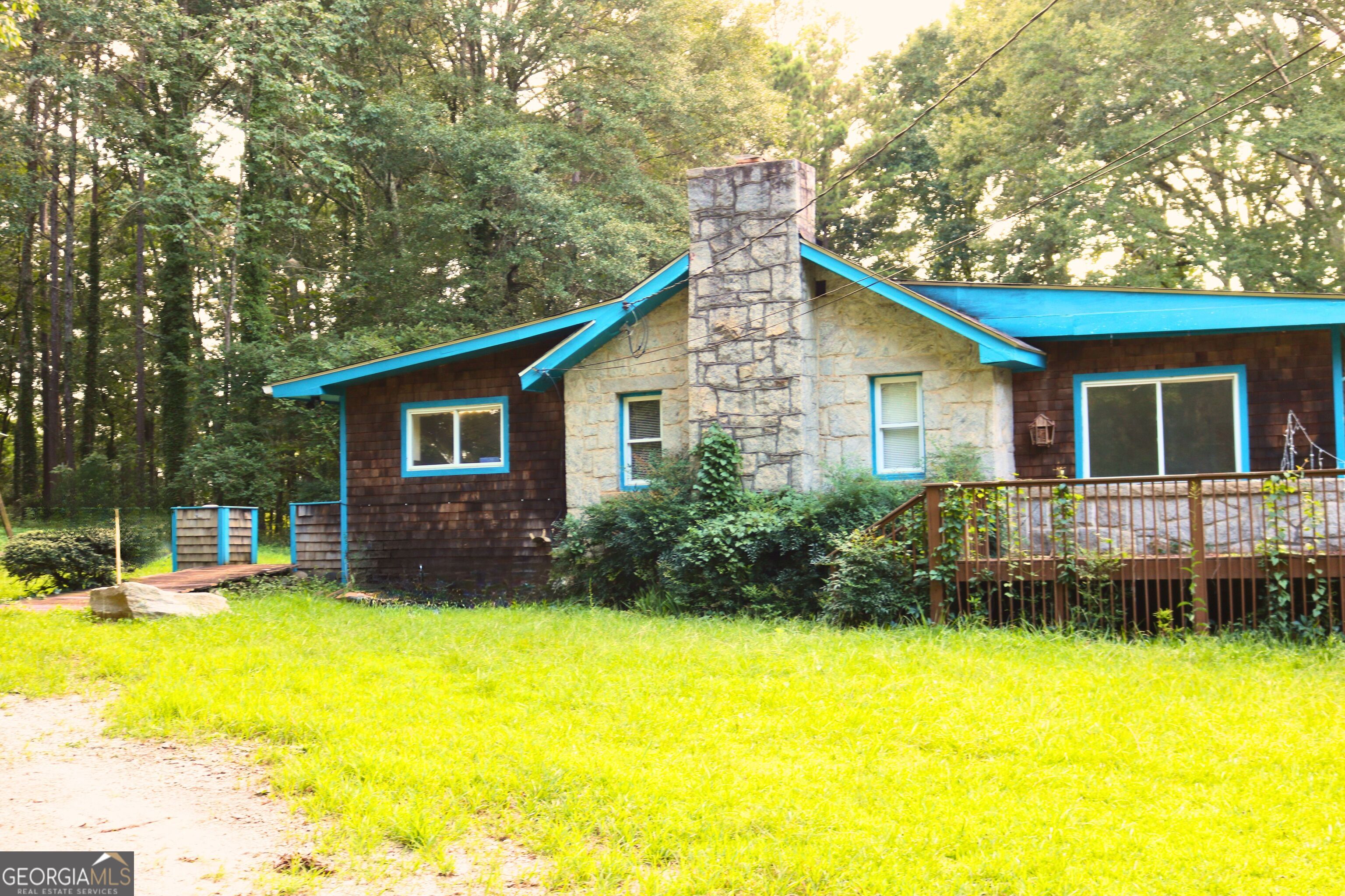 6169 Hillvale Road Property Photo 12