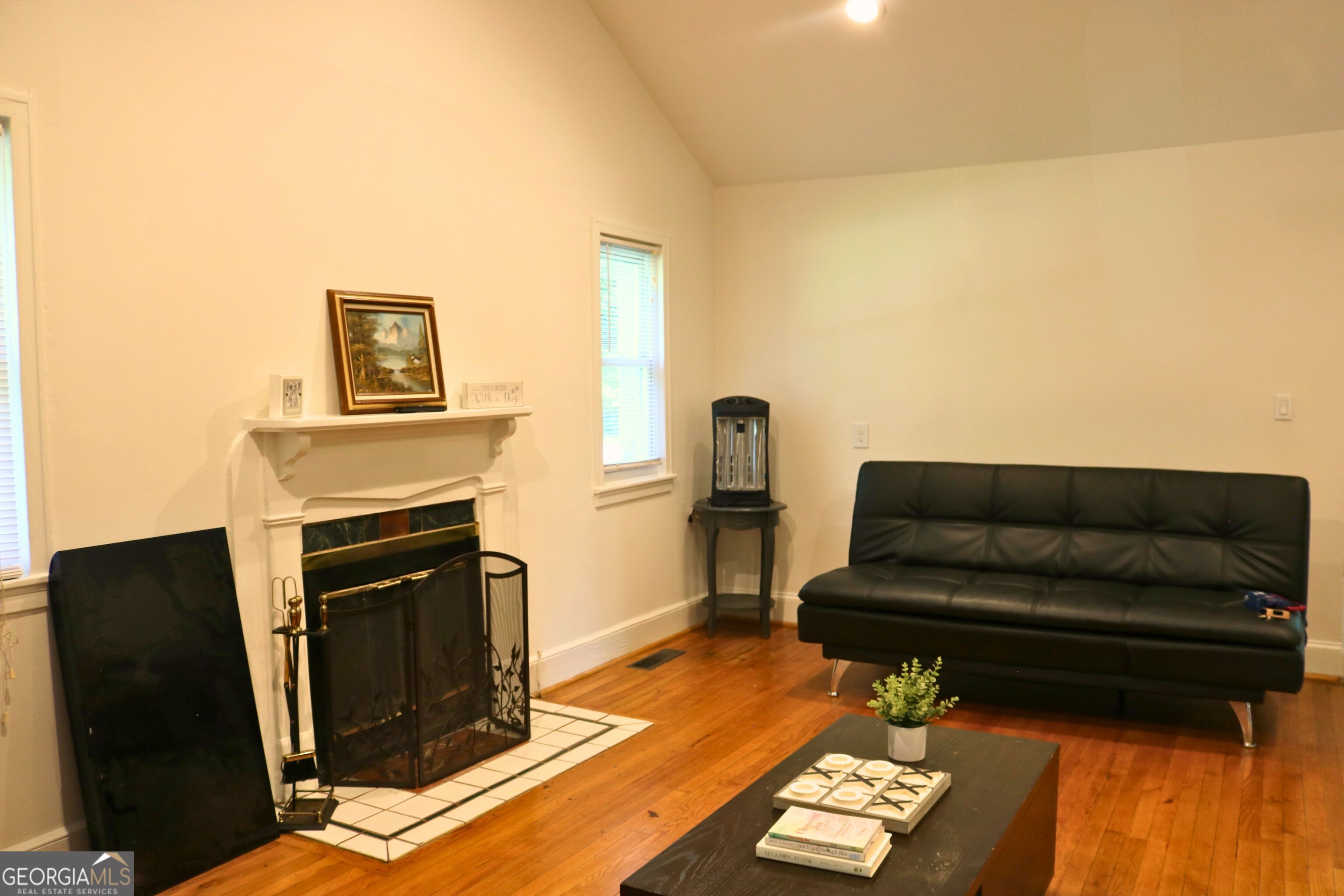 6169 Hillvale Road Property Photo 13