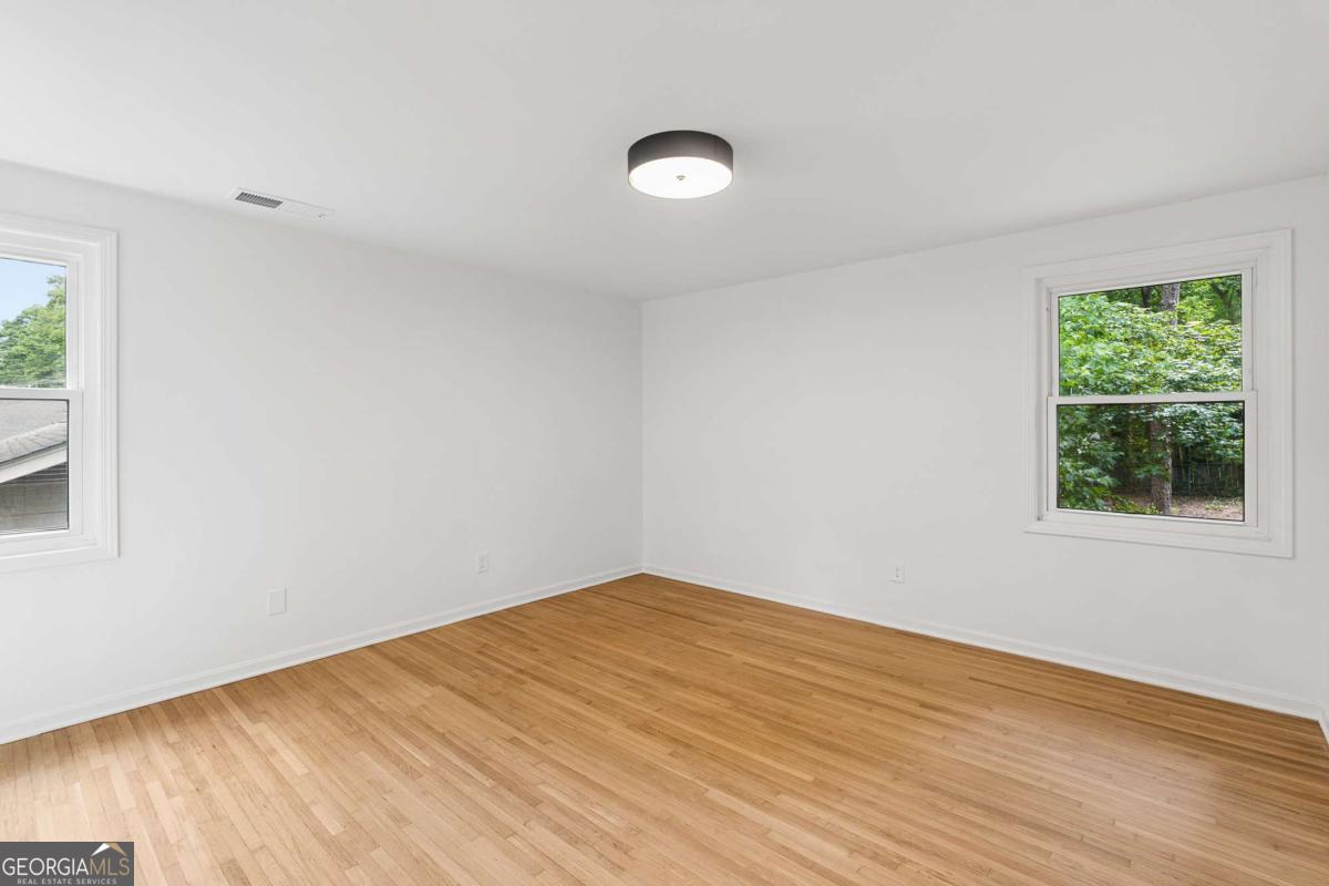 1303 Faraday Place Property Photo 21