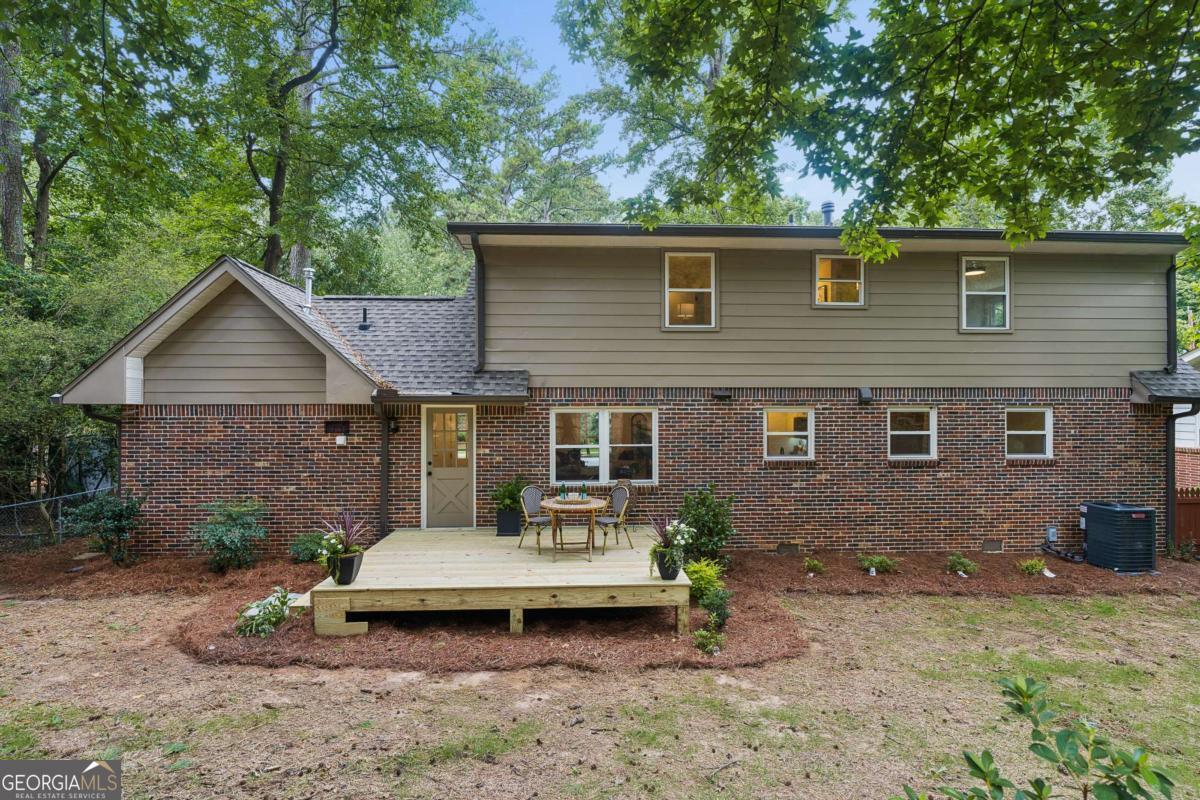 1303 Faraday Place Property Photo 33