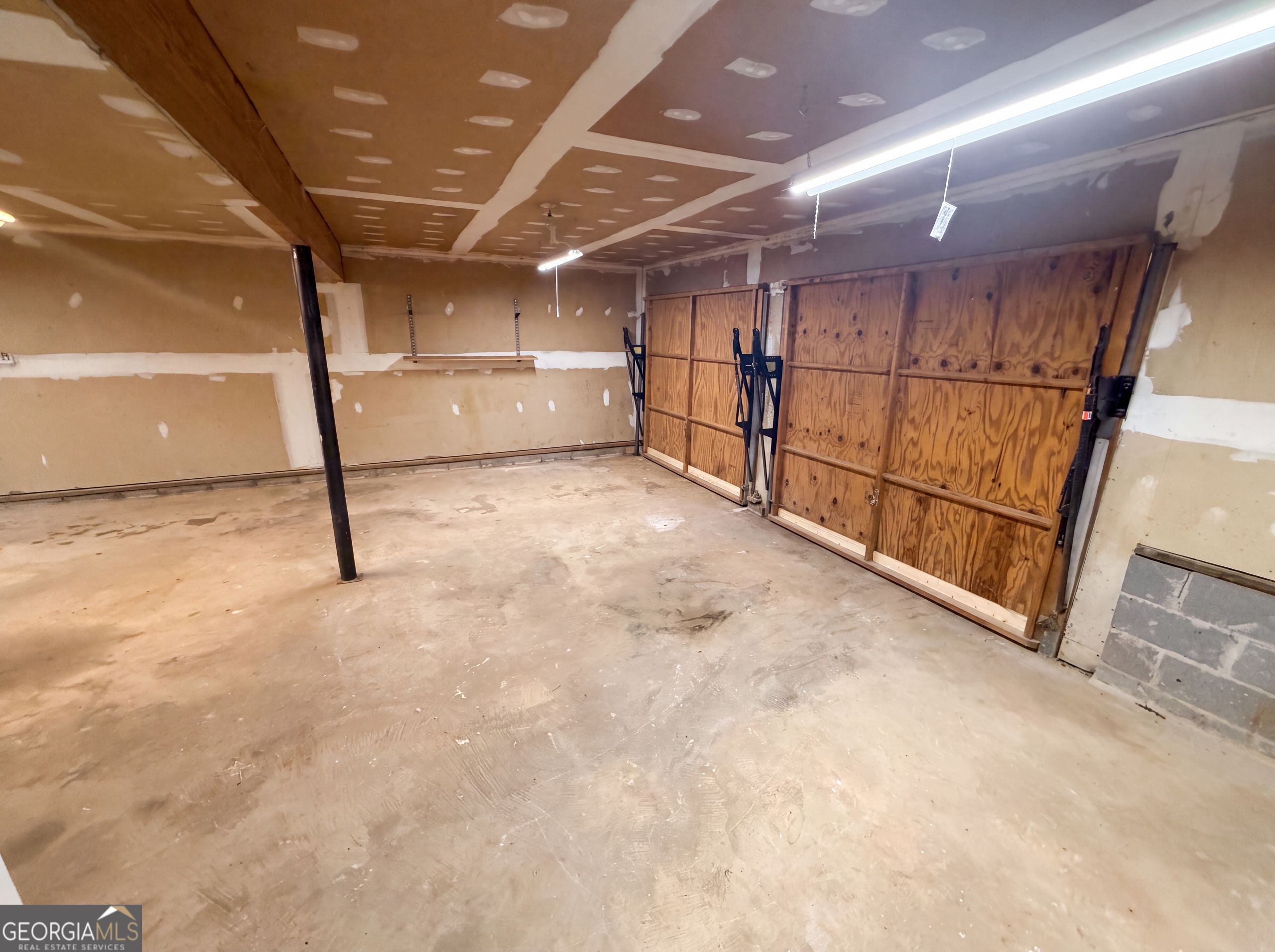 165 Splitwood Lane Property Photo 16