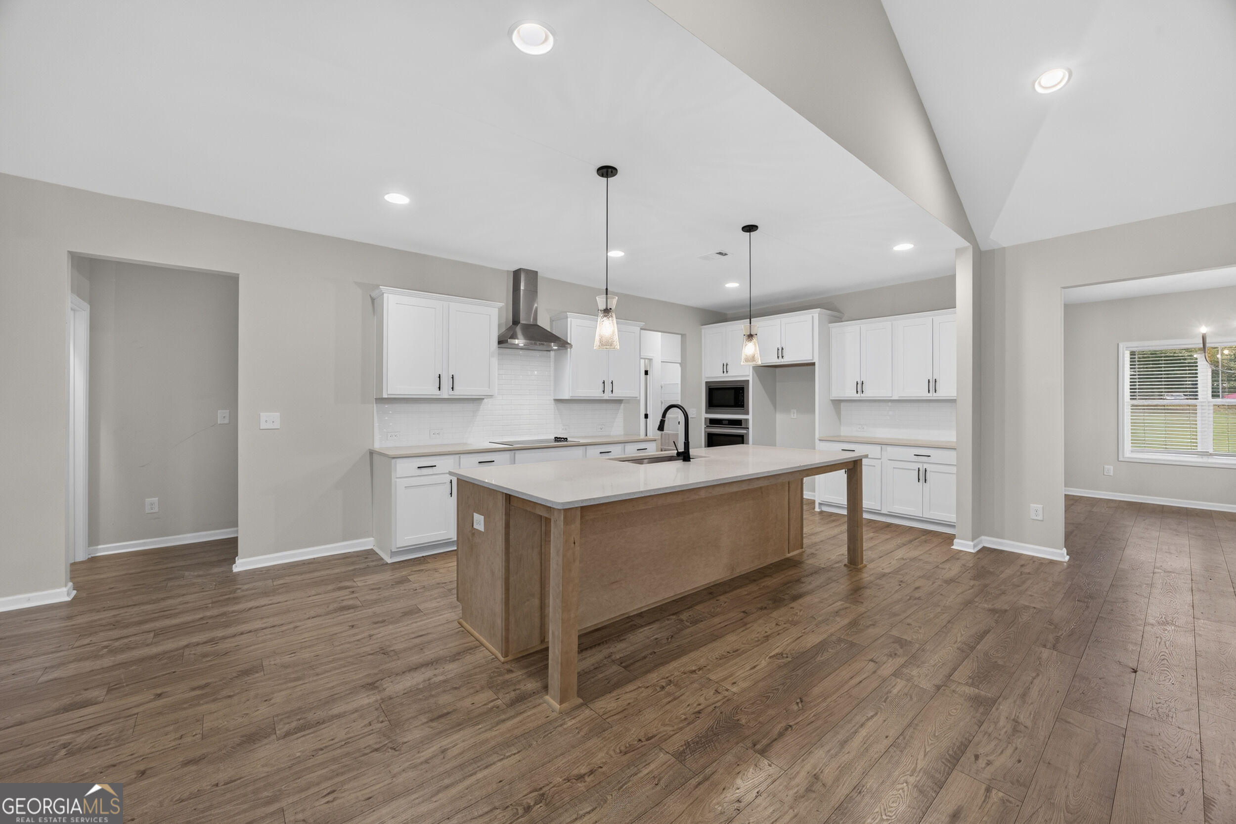 246 Field Road Property Photo 10