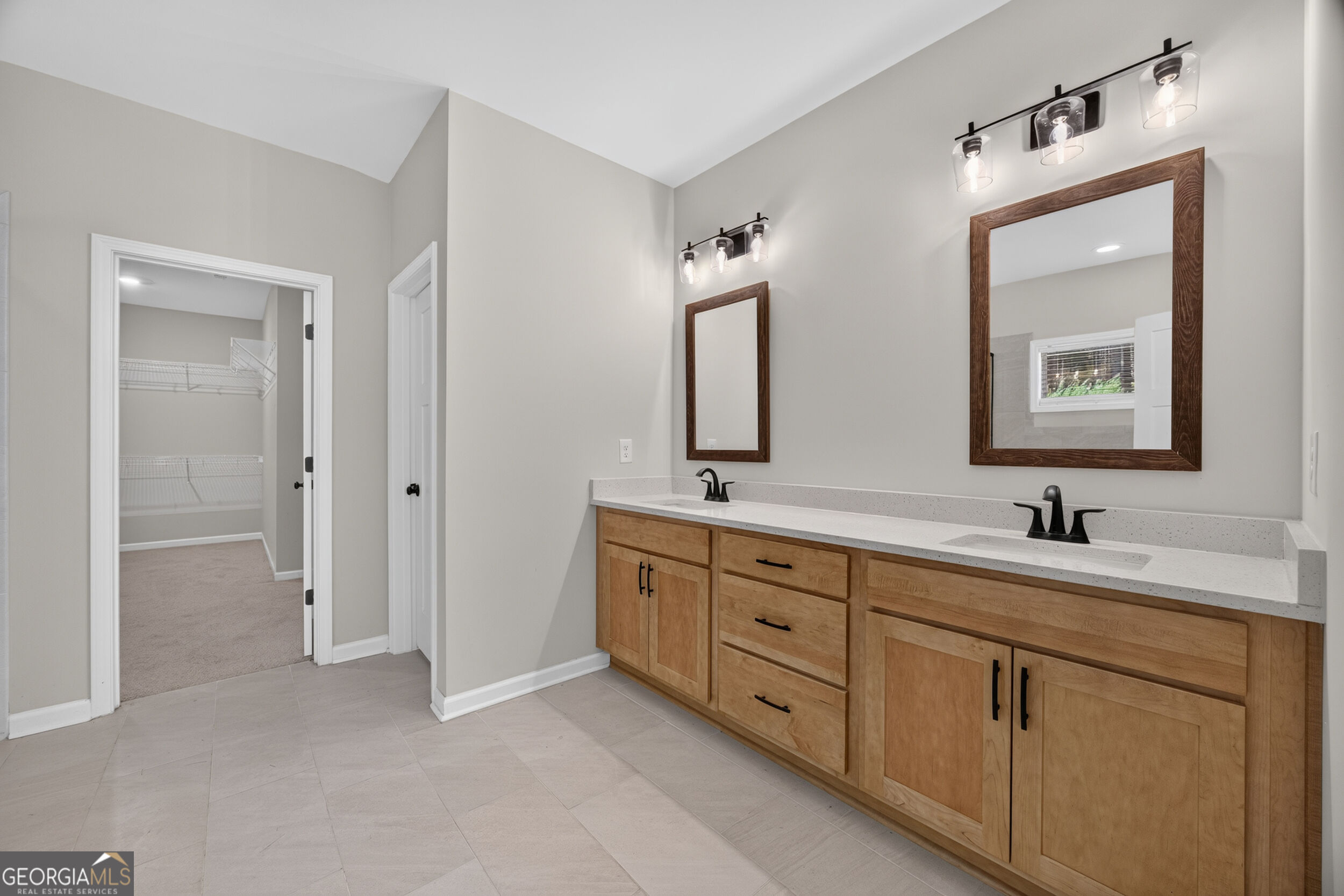 246 Field Road Property Photo 18