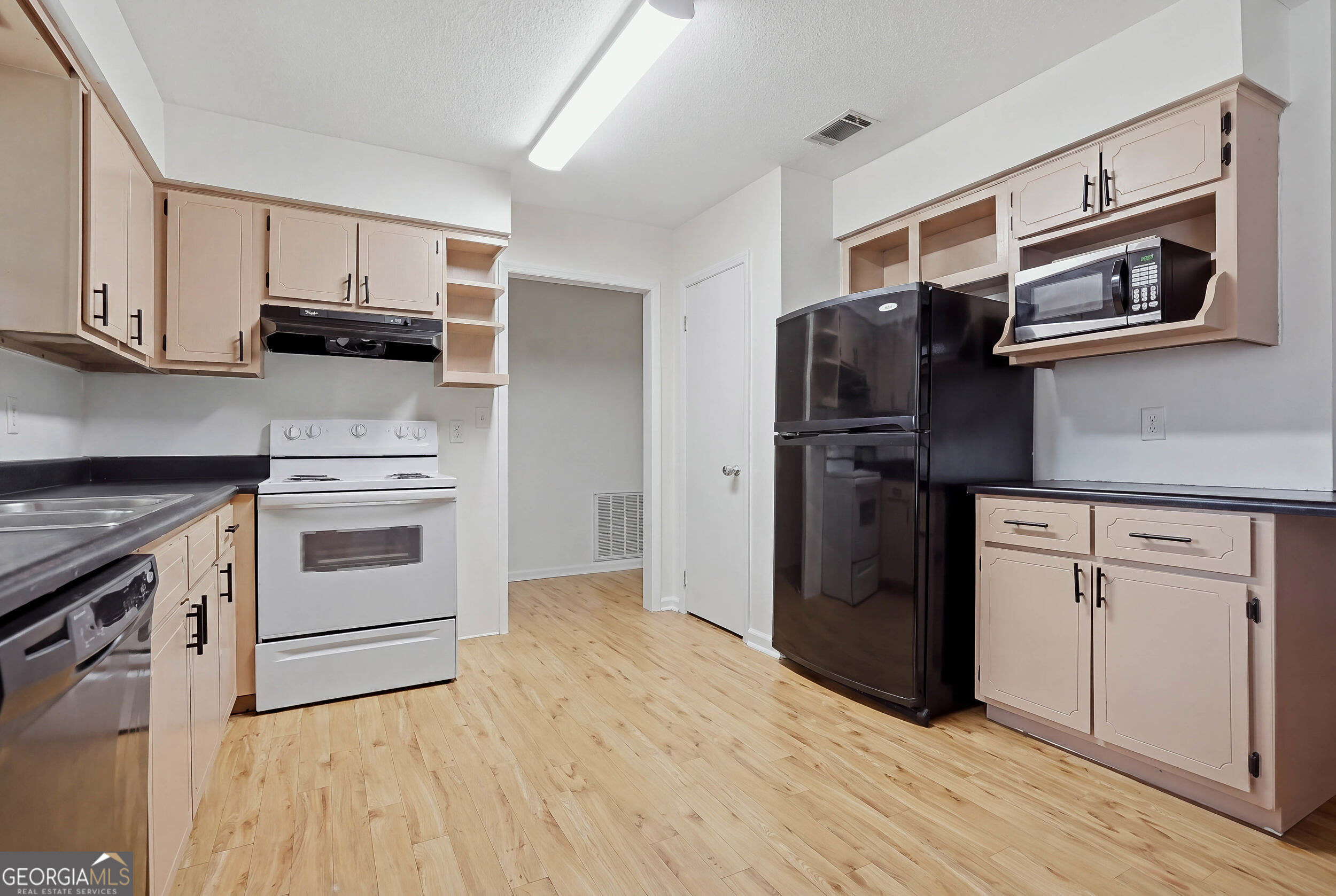 231 Dunaway Drive Property Photo 9