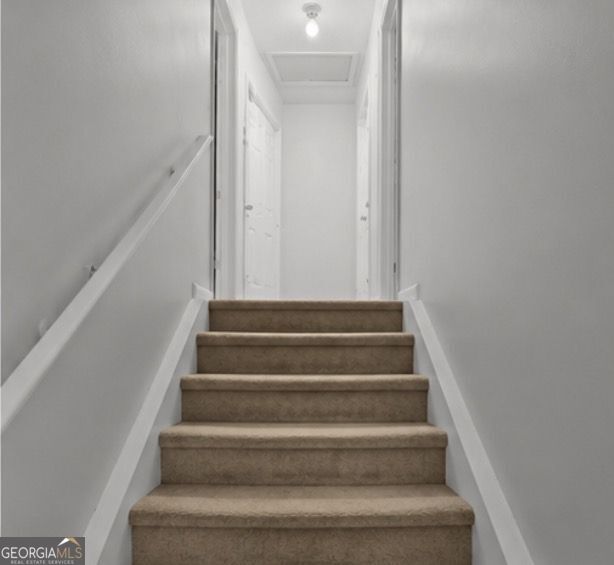 976 Worcester Place Nw Property Photo 22