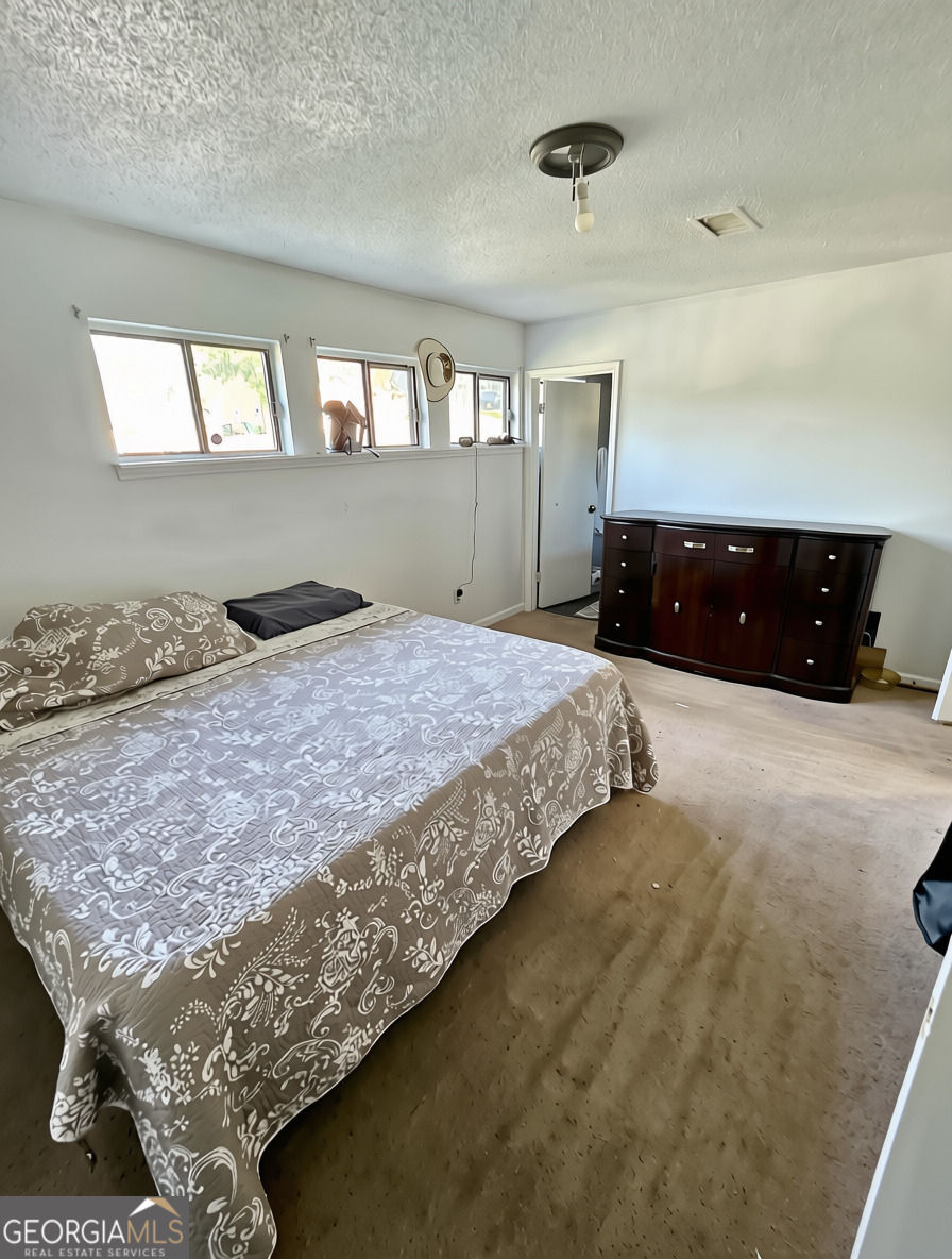 976 Worcester Place Nw Property Photo 25