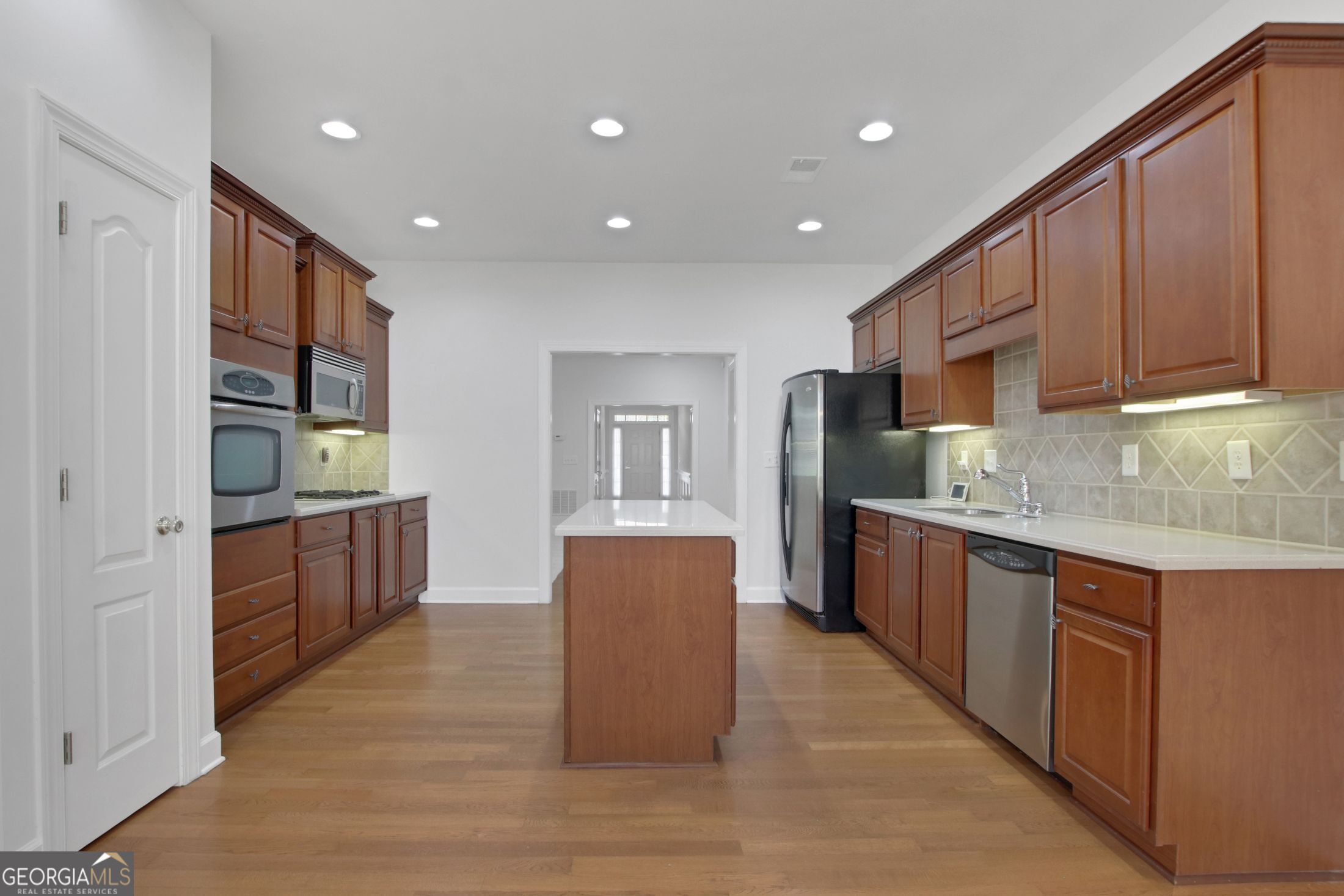 3375 Olivia Court Property Photo 16