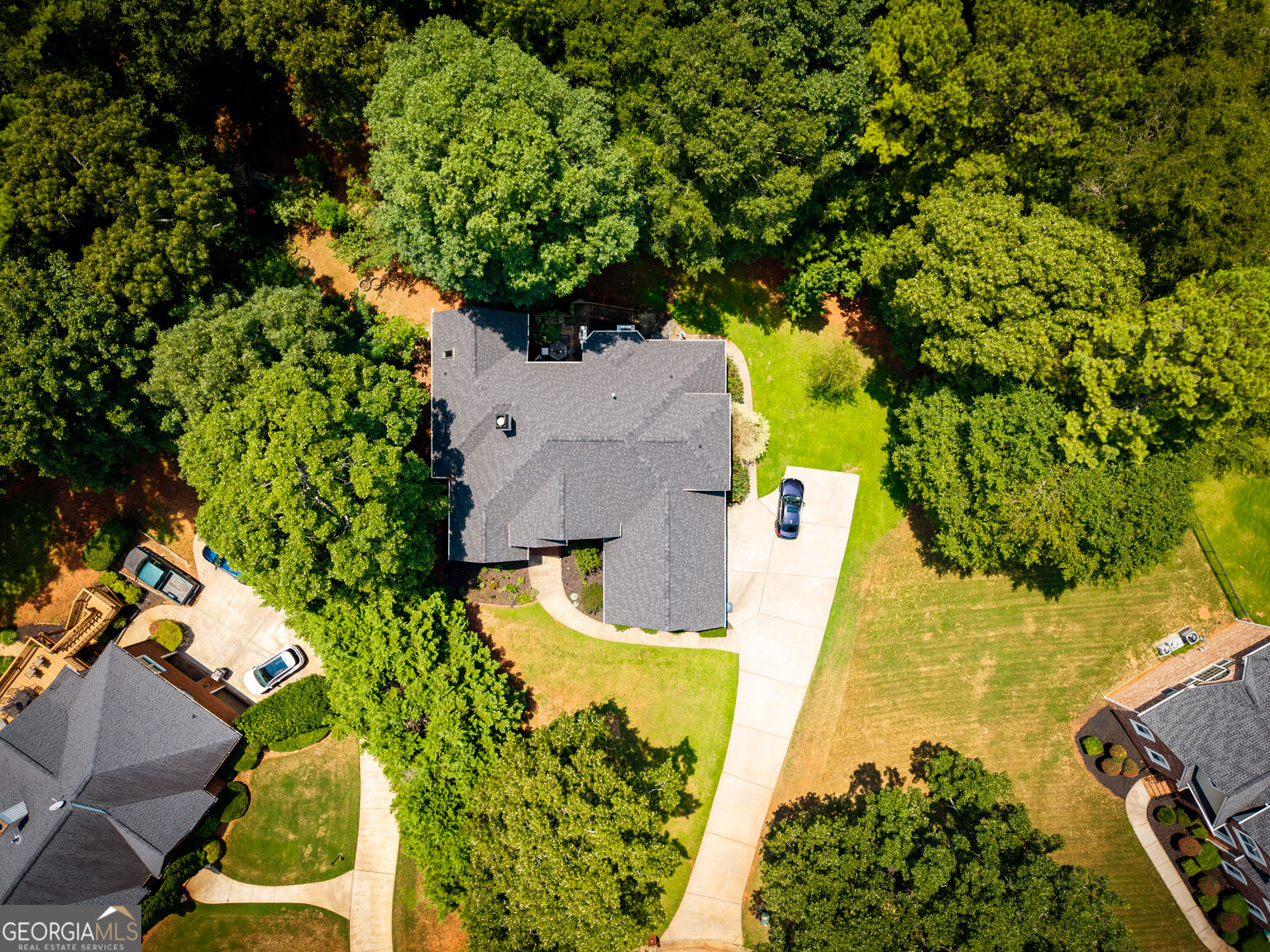 12426 Edgewater Drive Property Photo 4
