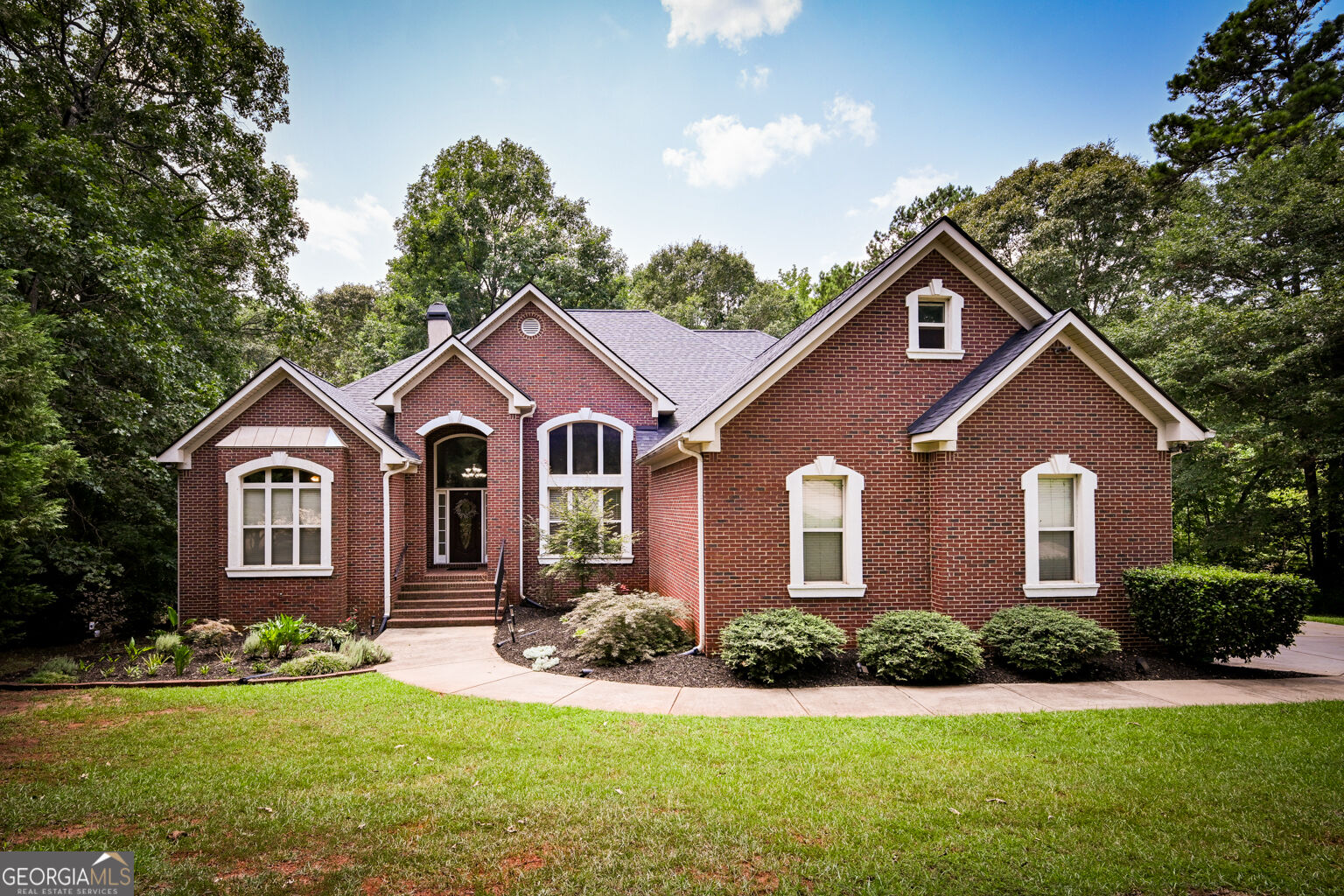 12426 Edgewater Drive Property Photo 8