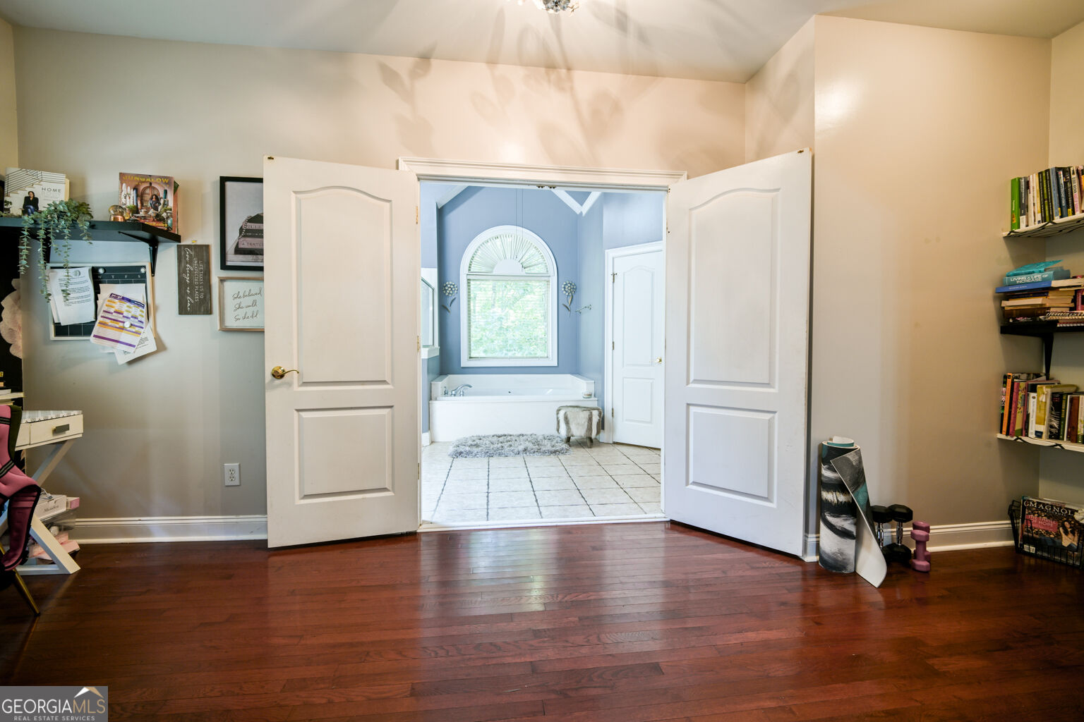 12426 Edgewater Drive Property Photo 32