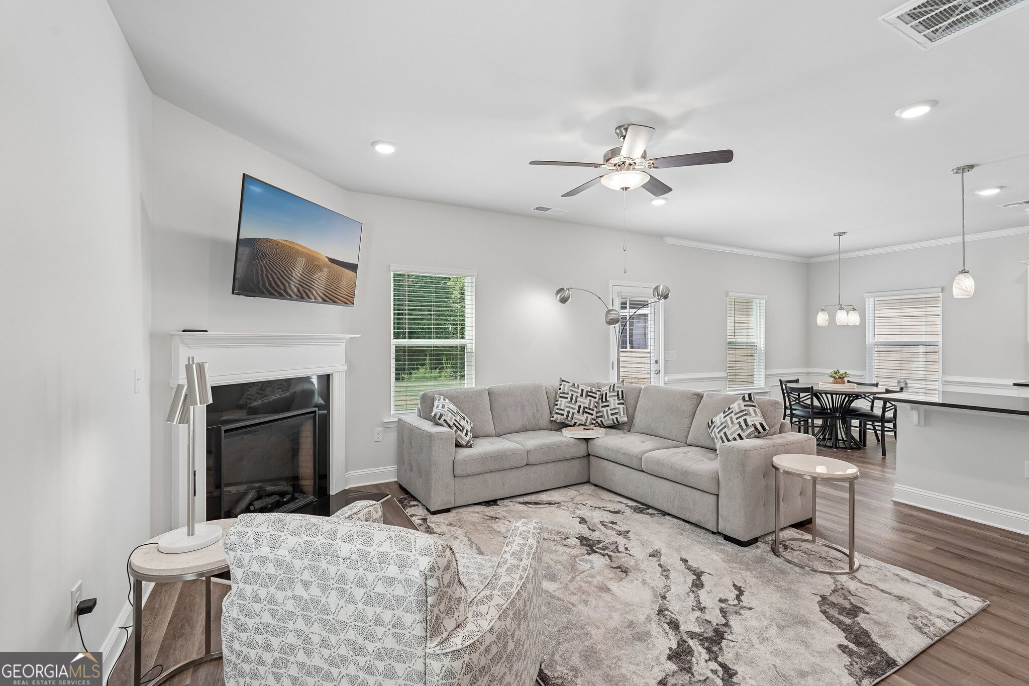 111 Vineyard Walk Property Photo 4