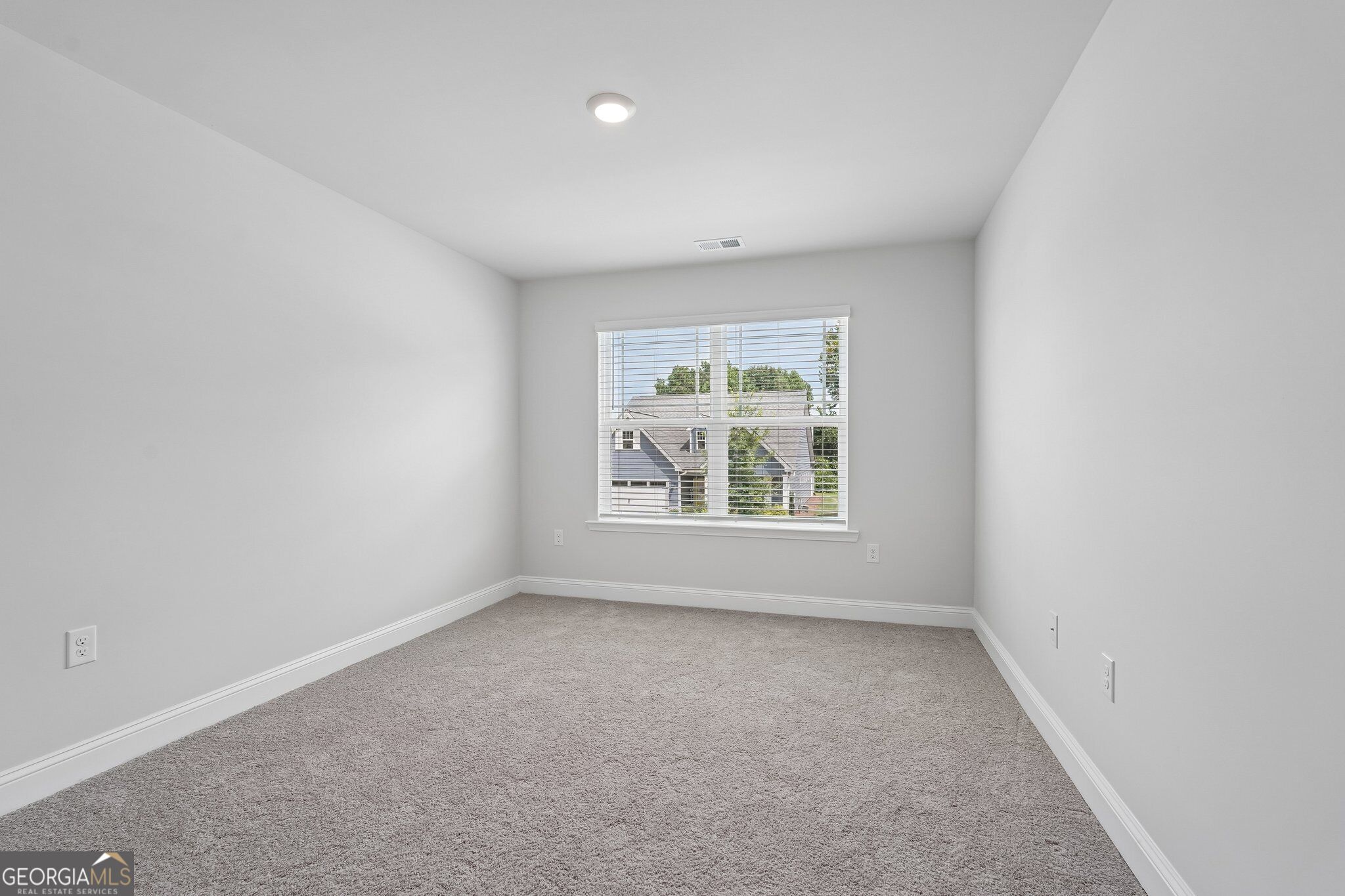 111 Vineyard Walk Property Photo 23