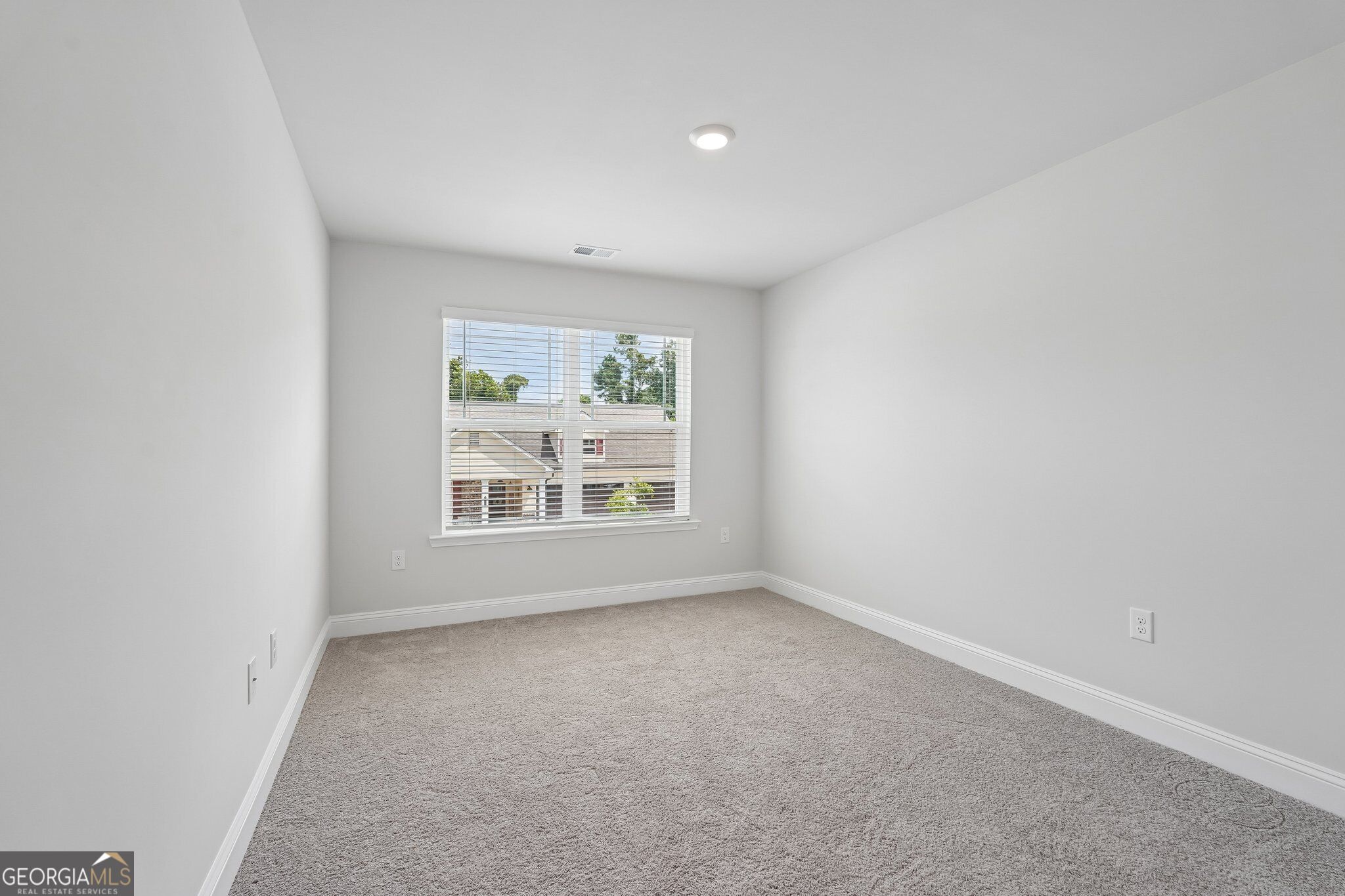 111 Vineyard Walk Property Photo 25