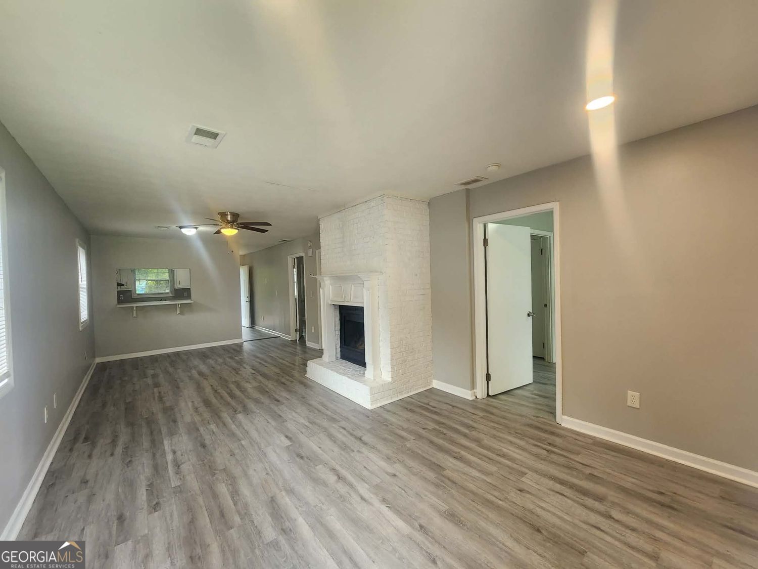 1168 Pinedale Circle Nw Property Photo 2