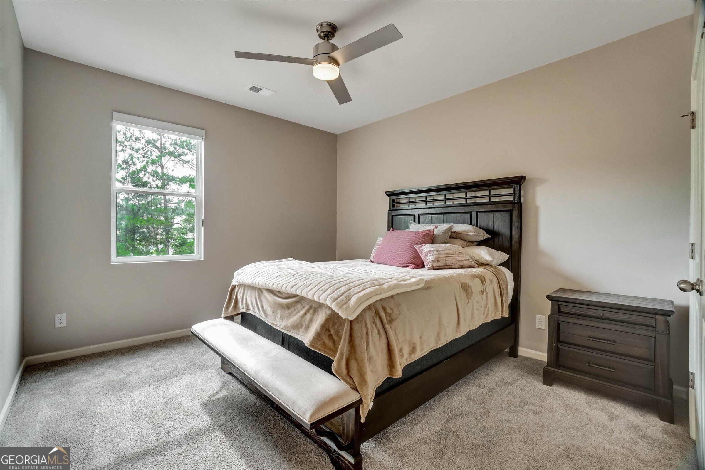 386 Thompson Drive Property Photo 23