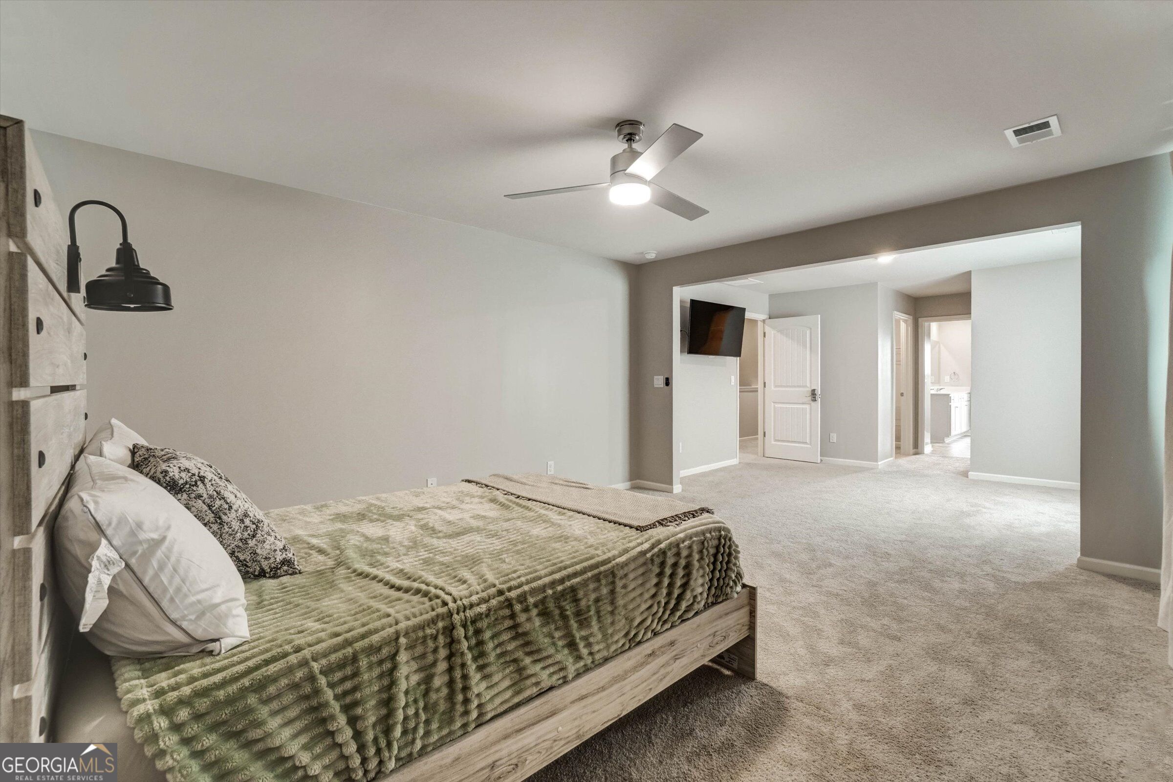 386 Thompson Drive Property Photo 30