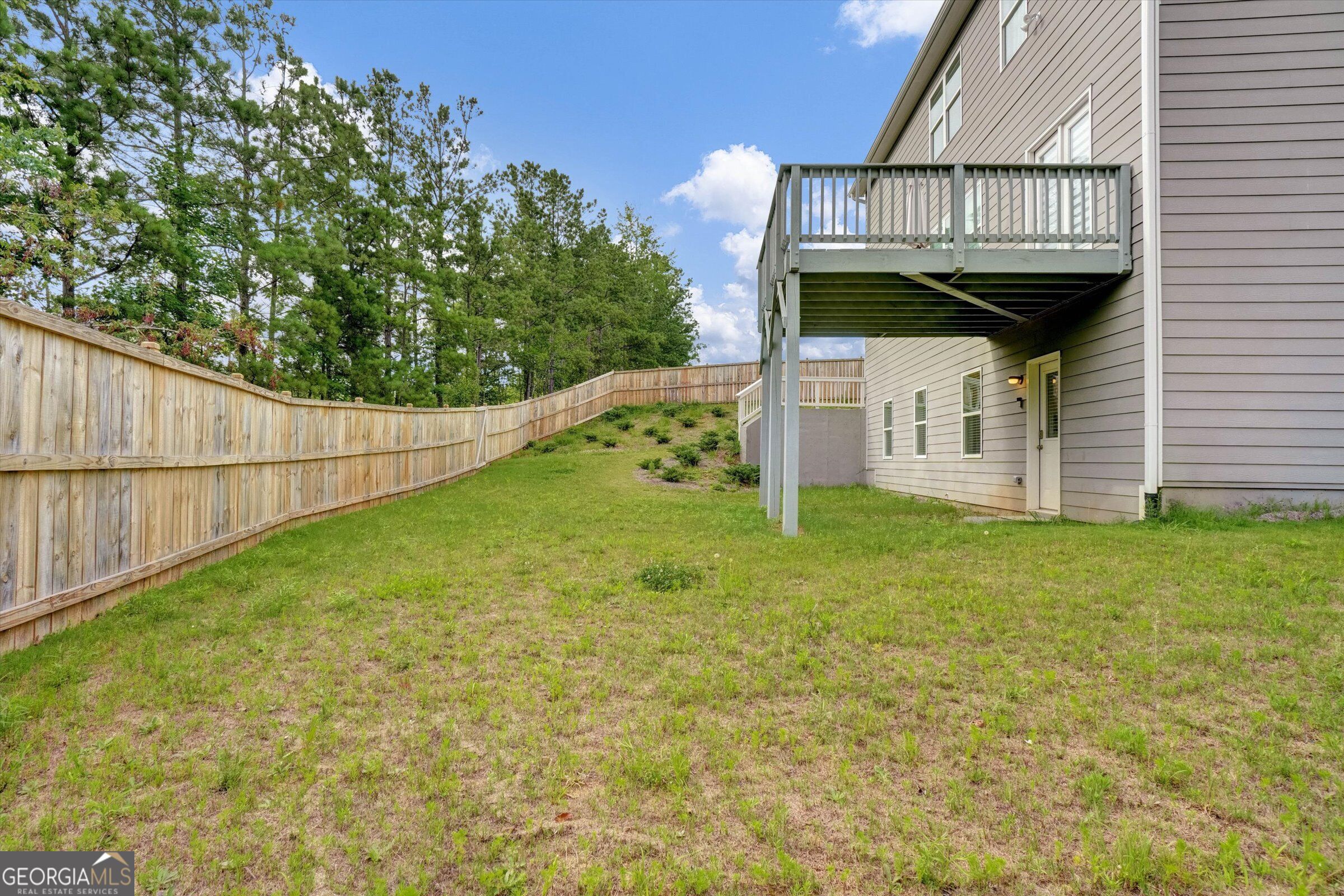 386 Thompson Drive Property Photo 49