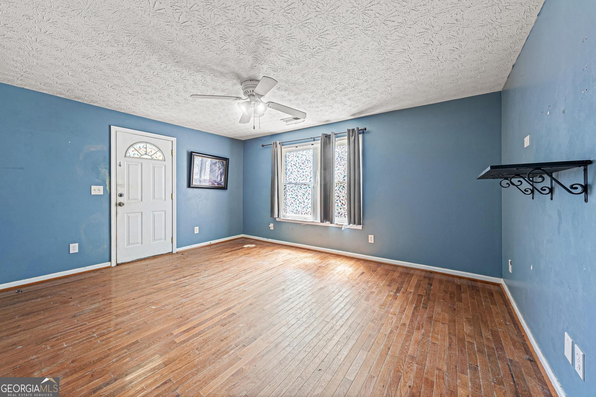 211 Harmony Street Property Photo 8