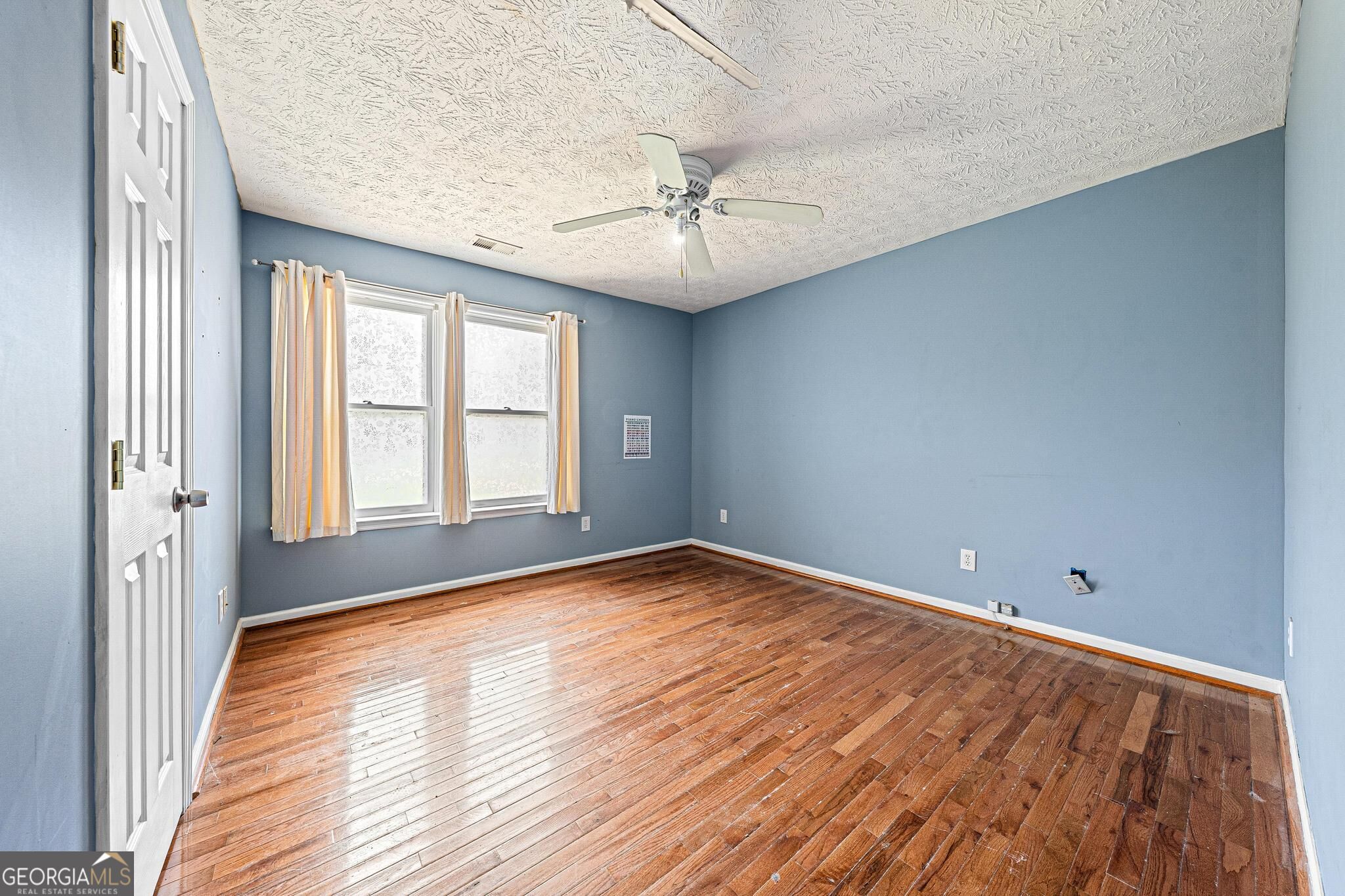 211 Harmony Street Property Photo 13