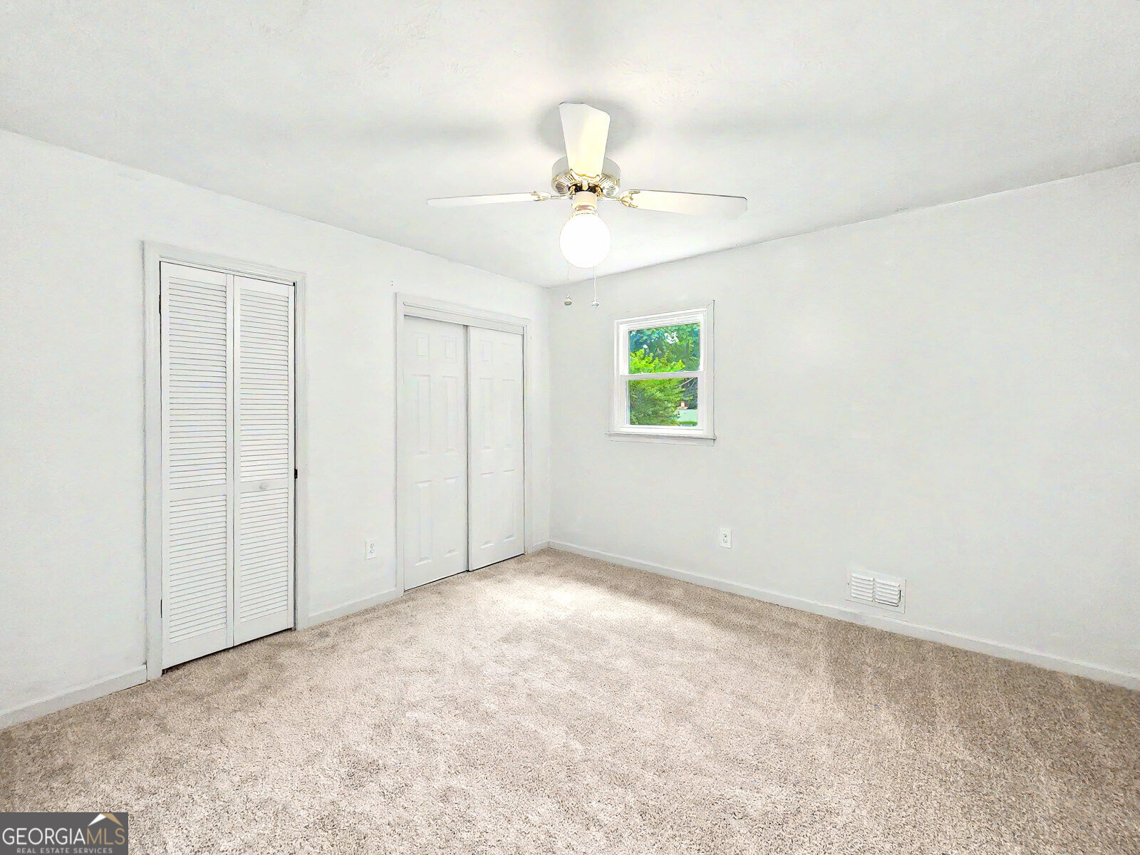 2704 Kozy Court Ne Property Photo 18