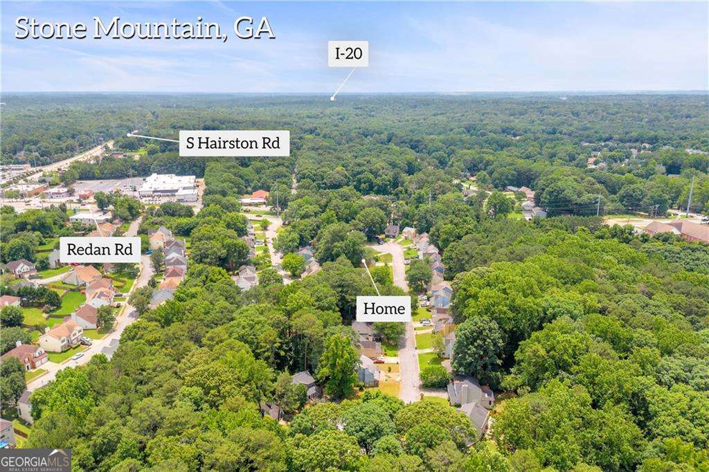 1044 Autumn Crest Court Property Photo 21