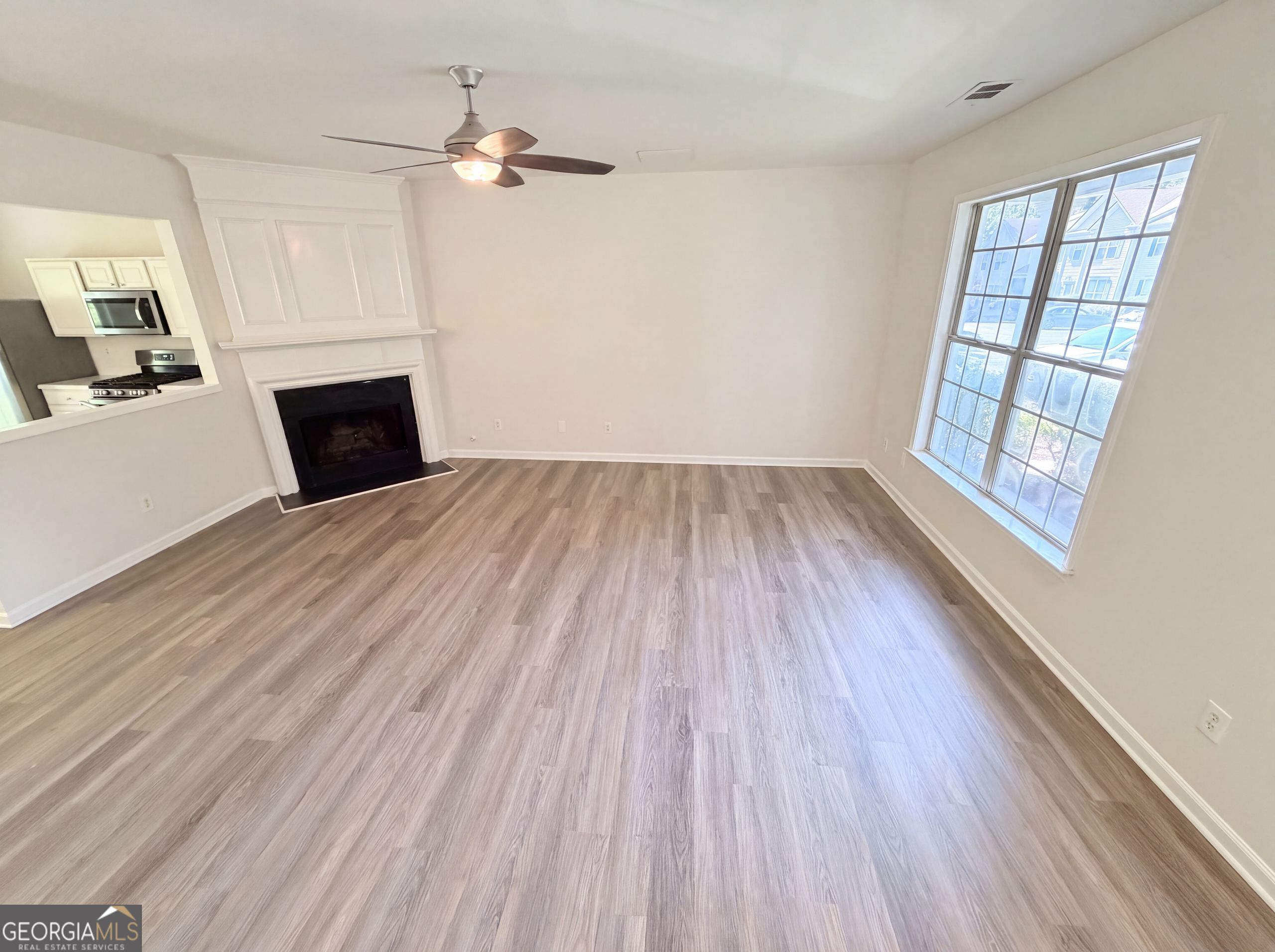 9155 Nesbit Ferry Road # 53 Property Photo 15