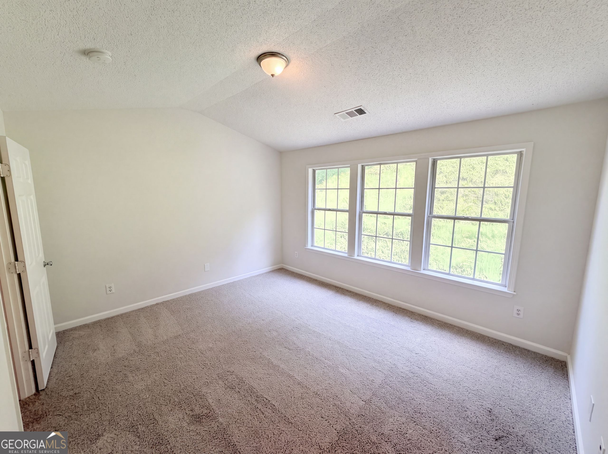 9155 Nesbit Ferry Road # 53 Property Photo 17