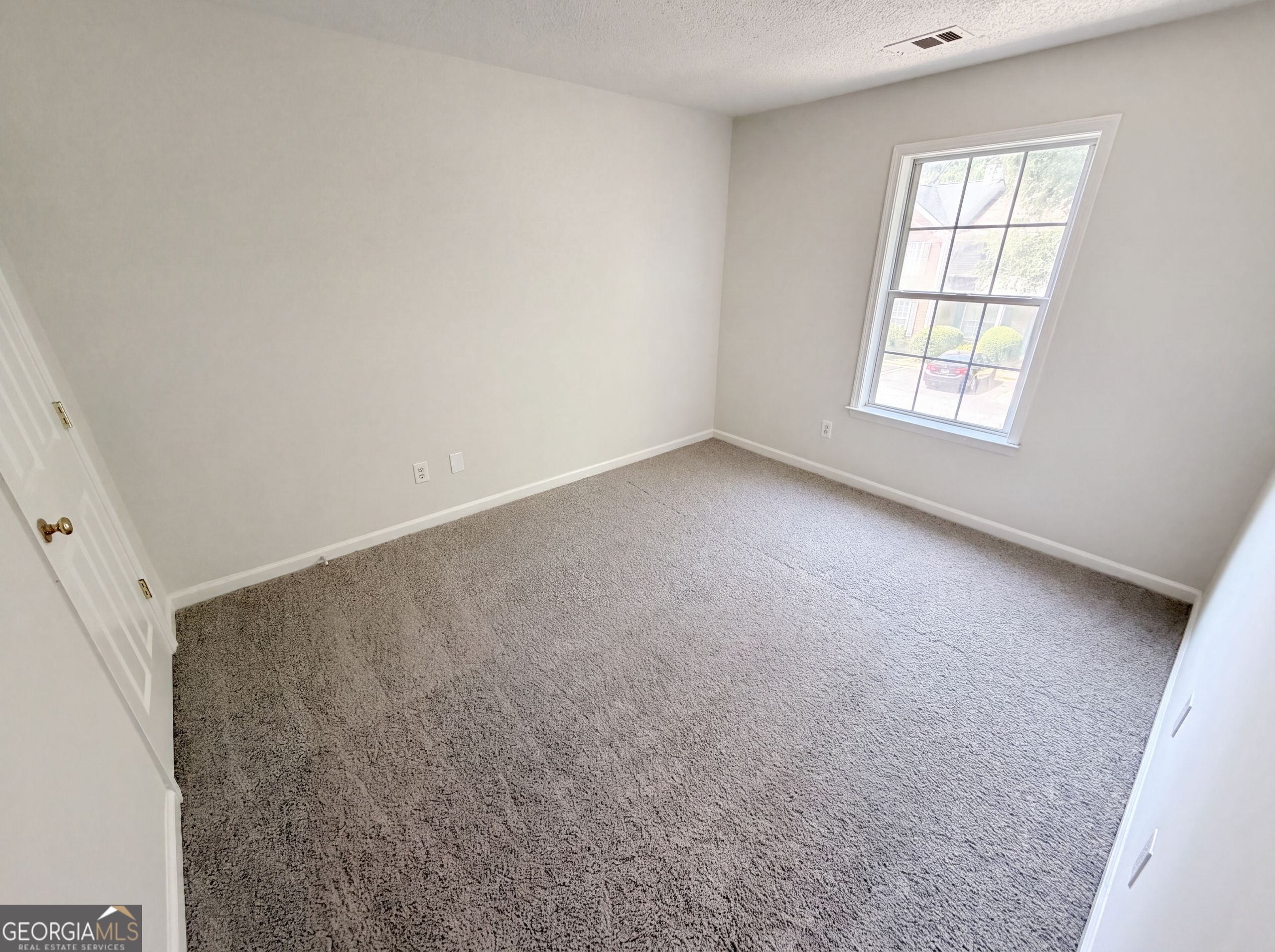 9155 Nesbit Ferry Road # 53 Property Photo 18