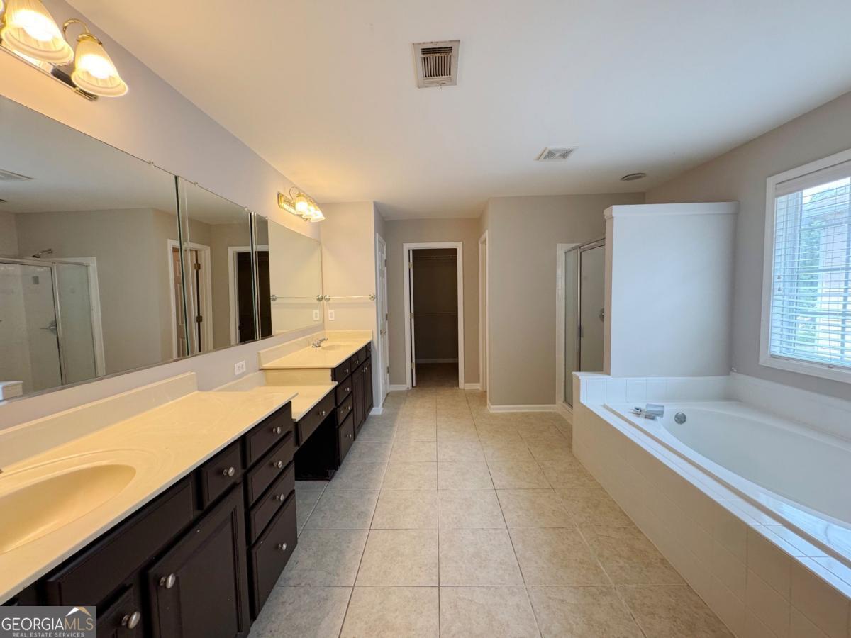 7172 Thoreau Circle Property Photo 31