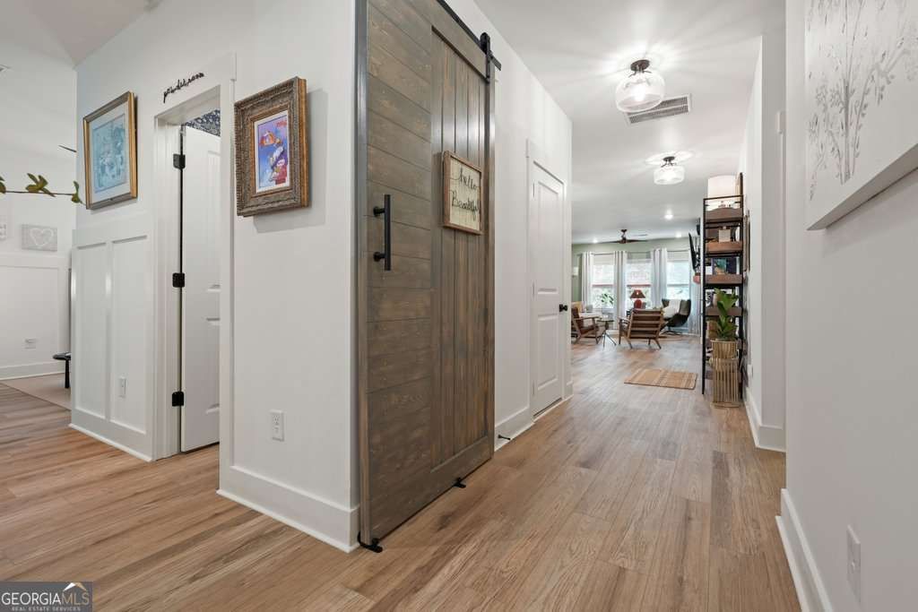 409 Mcdaniel Place Property Photo 7
