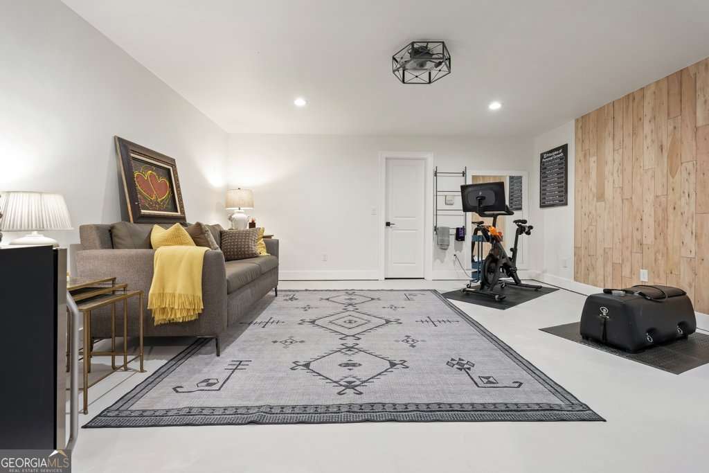 409 Mcdaniel Place Property Photo 46