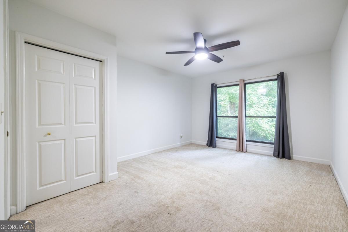 1006 Donegal Se Property Photo 21