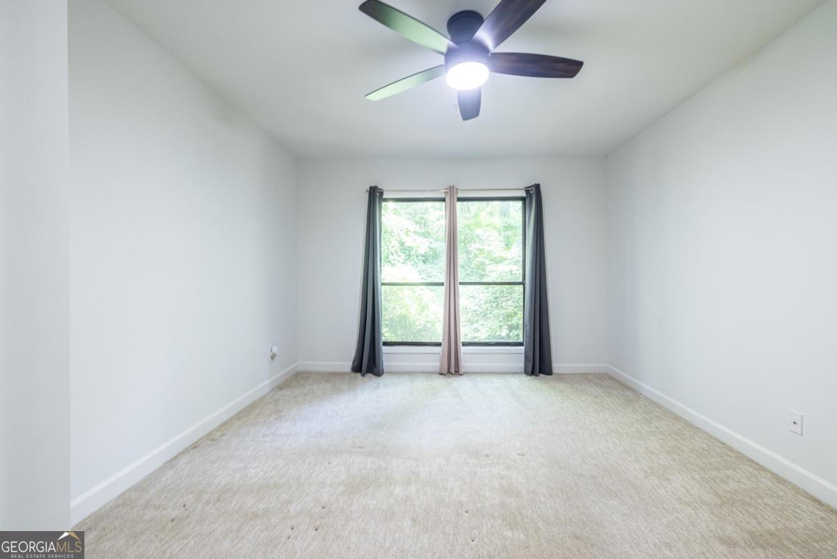 1006 Donegal Se Property Photo 22