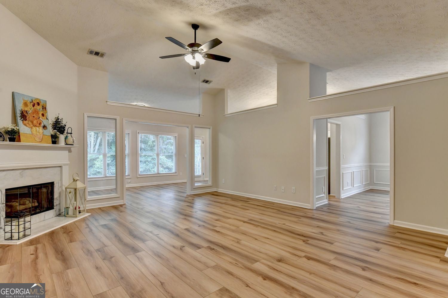 1581 Highland Bluff Court Property Photo 7