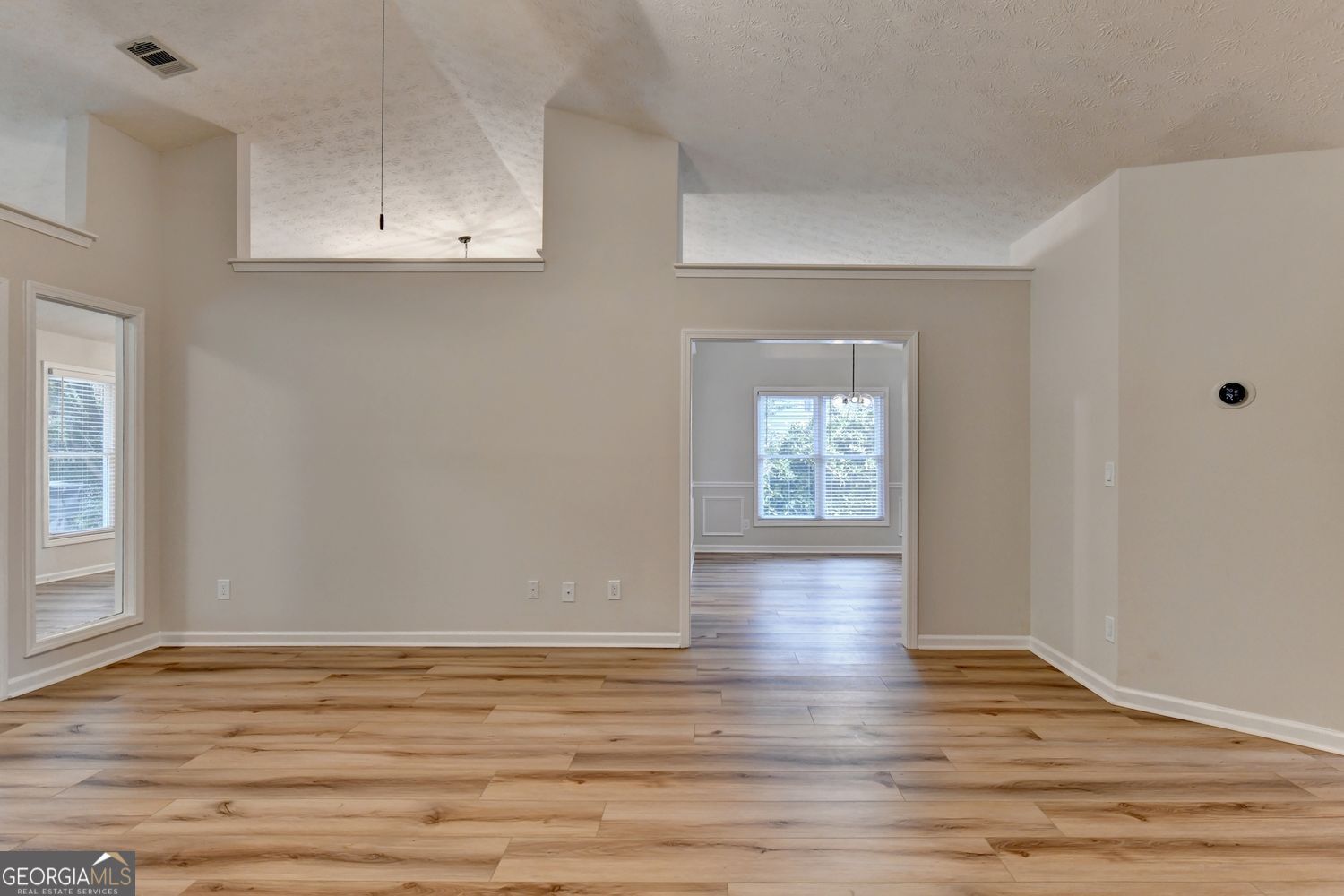 1581 Highland Bluff Court Property Photo 8