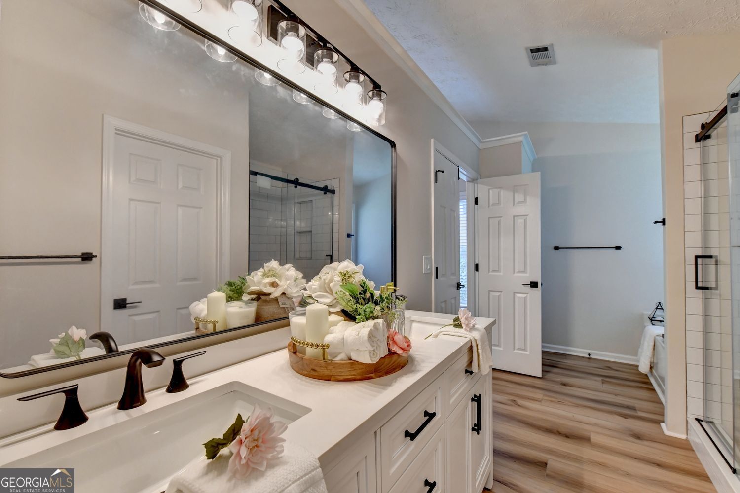 1581 Highland Bluff Court Property Photo 43