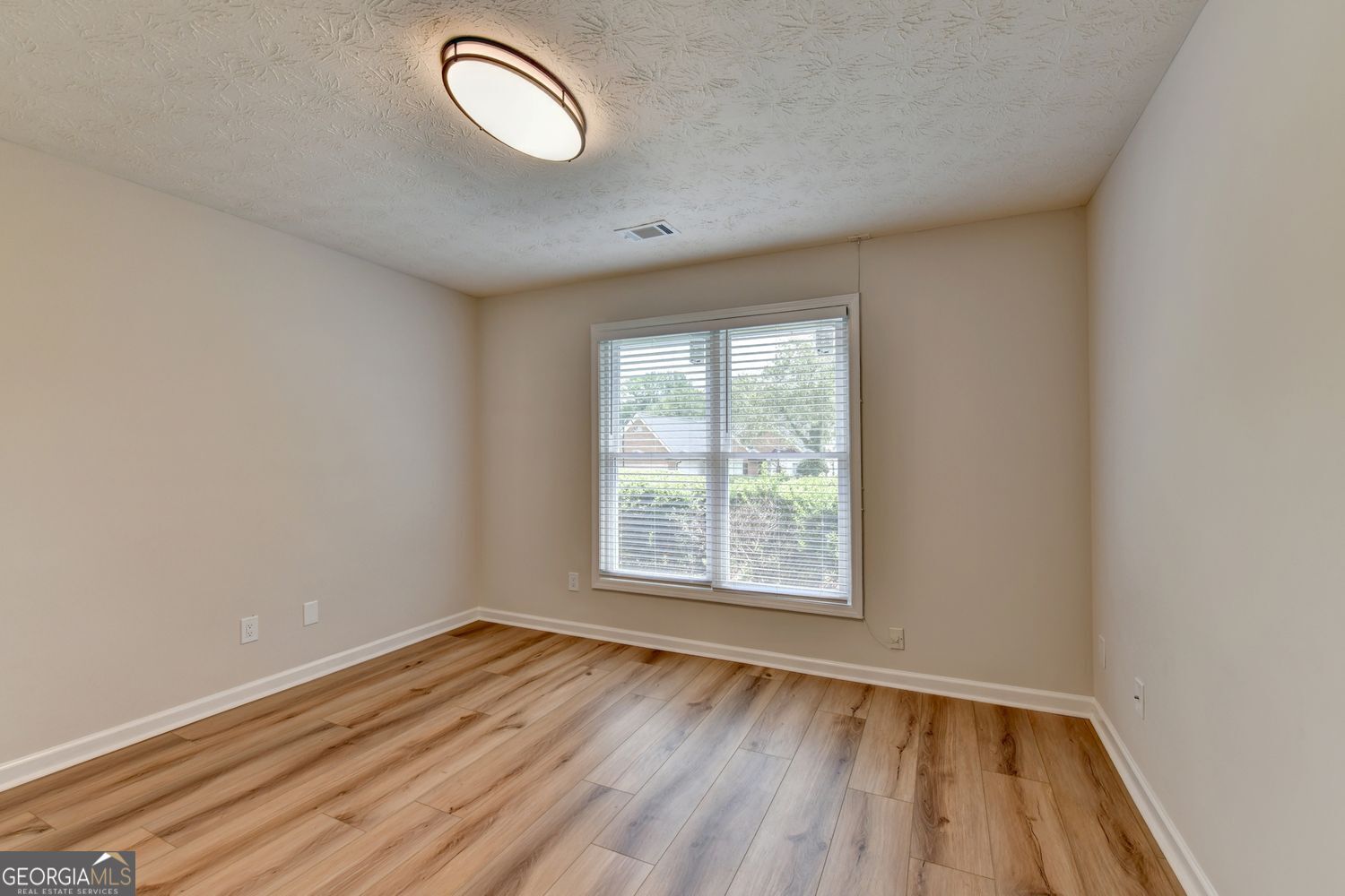 1581 Highland Bluff Court Property Photo 46