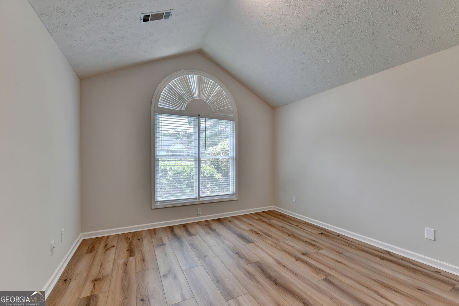 1581 Highland Bluff Court Property Photo 52