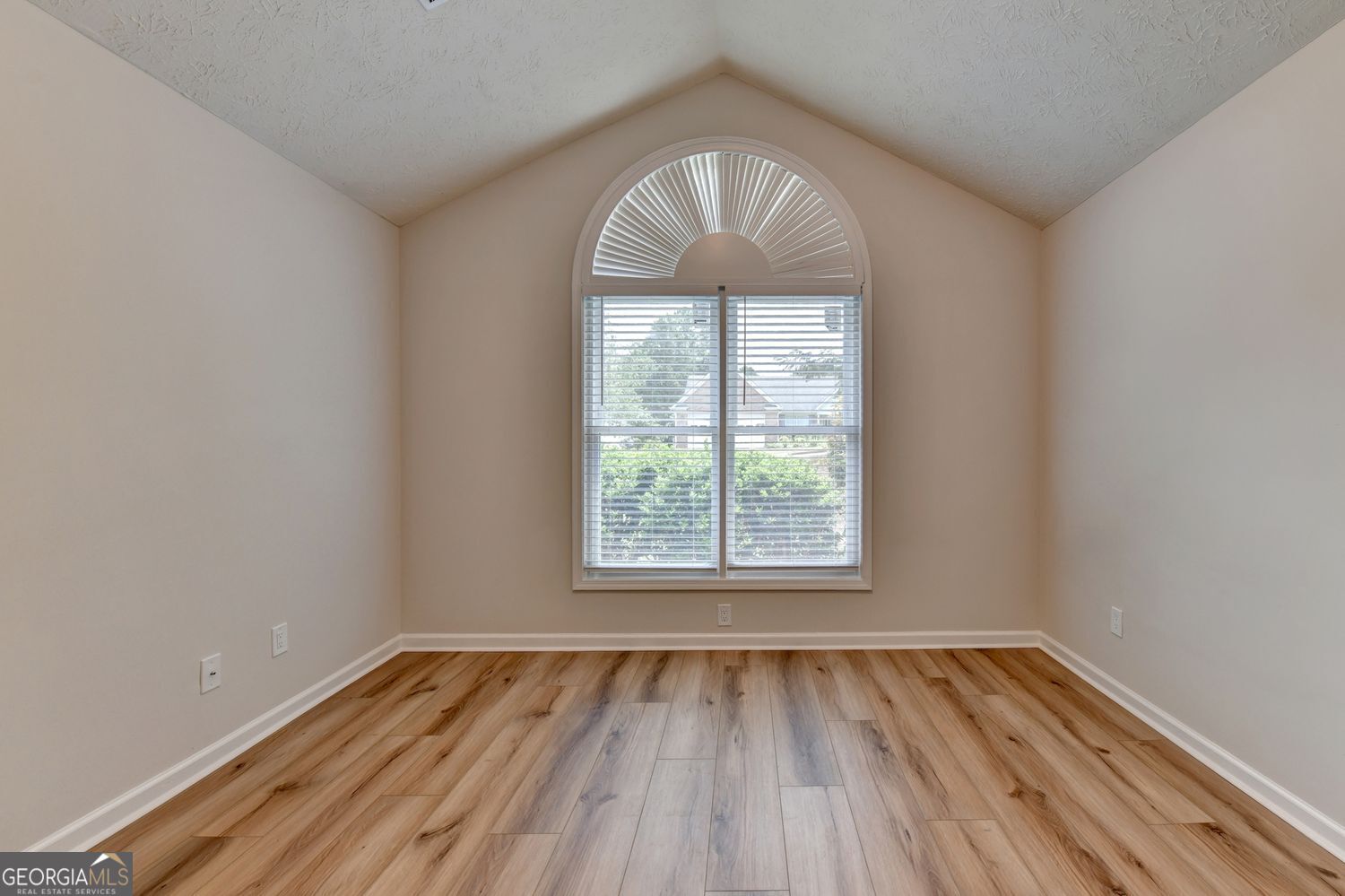 1581 Highland Bluff Court Property Photo 53