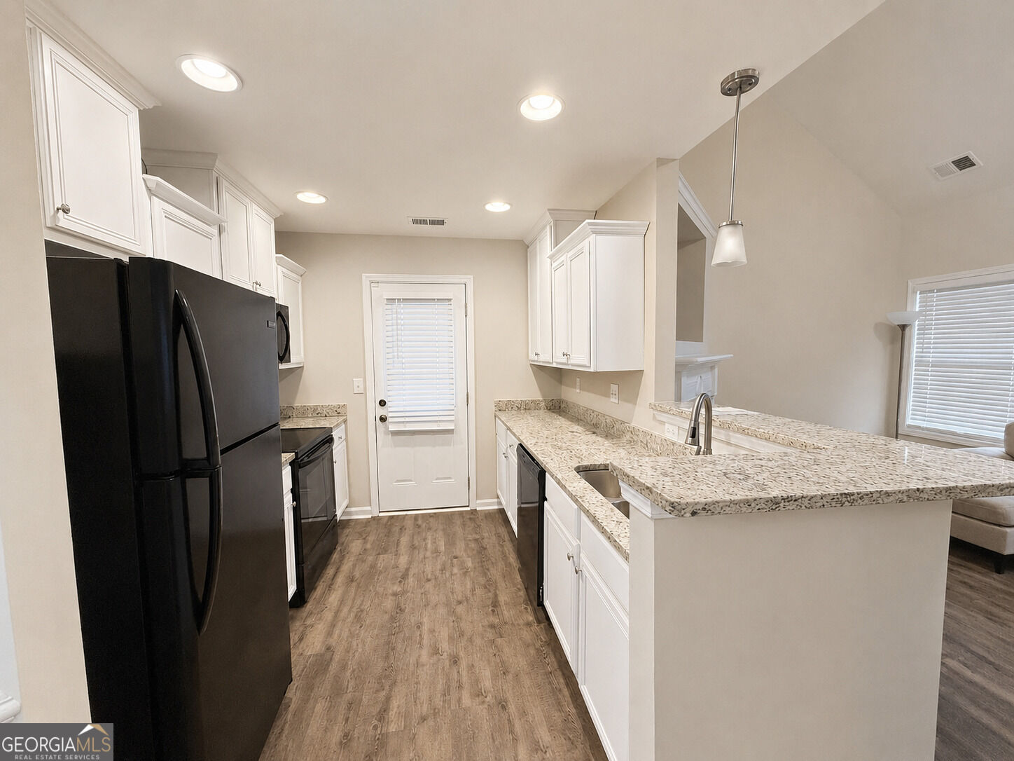 2184 Olmadison View Property Photo 6